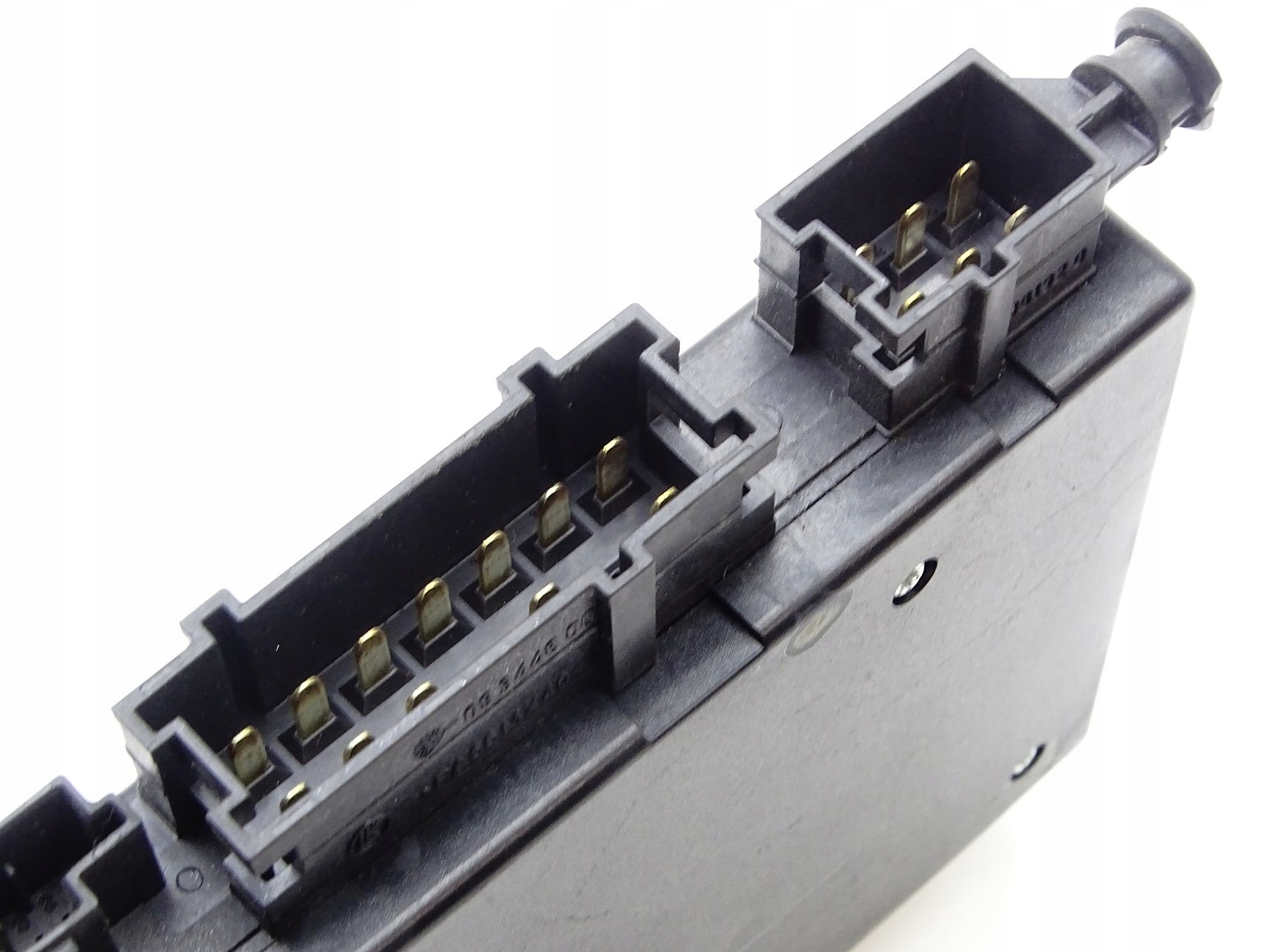 module control unit seat right front MERCEDES W164 W211 W219 2118704885