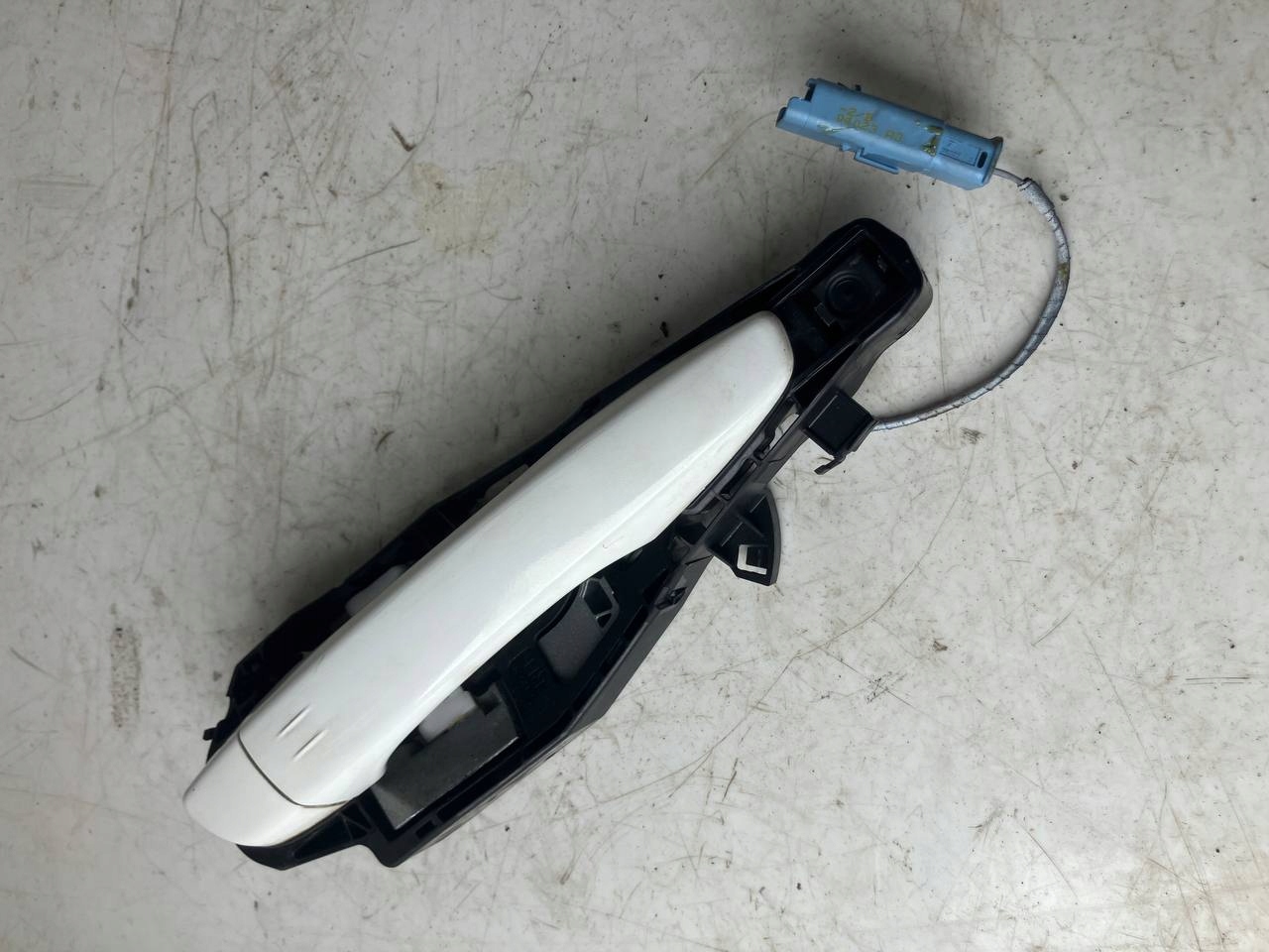 handle door right front PEUGEOT 308 T9 EWP EWPB BIALA PERLA KEYLESS #27