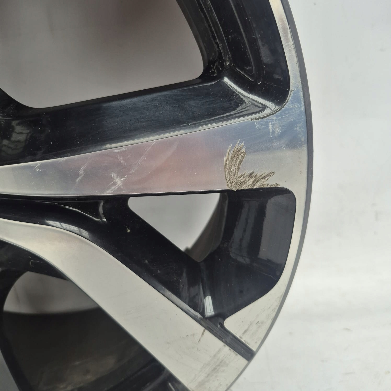 CITROEN disk hliníkový 17" 9835862077
