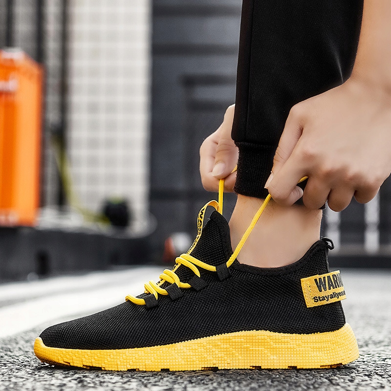 BUTY ADIDASY SPORTOWE OBUWIE LEKKIE R.44 Kod producenta 11-3 K1