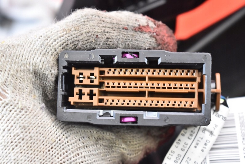 тунель середина подлокотник европа opel INSIGNIA A 08-14