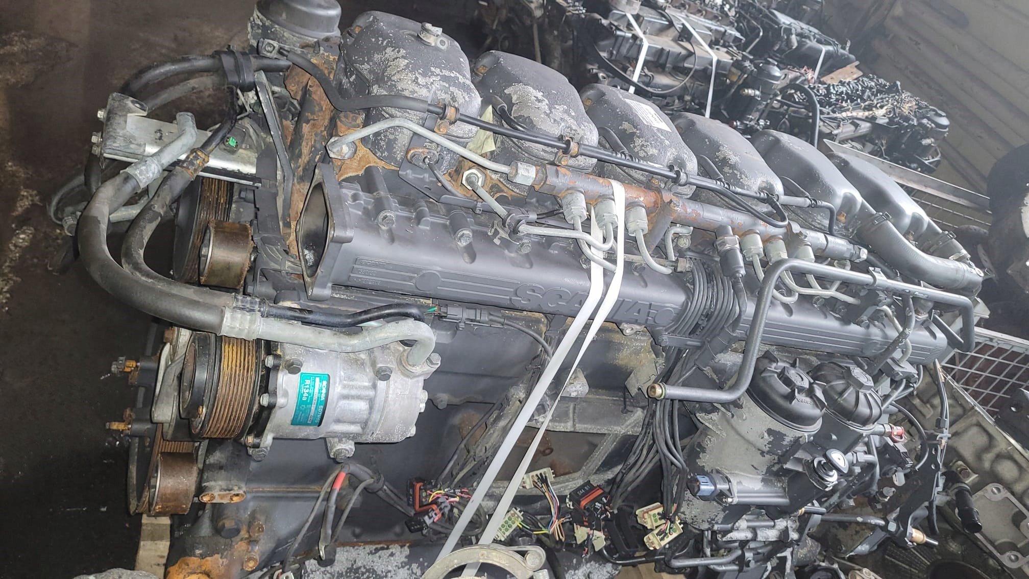 KOMPLETNY SILNIK SCANIA R450 EURO 6 2017 R Typ samochodu Samochody ciężarowe Samochody dostawcze