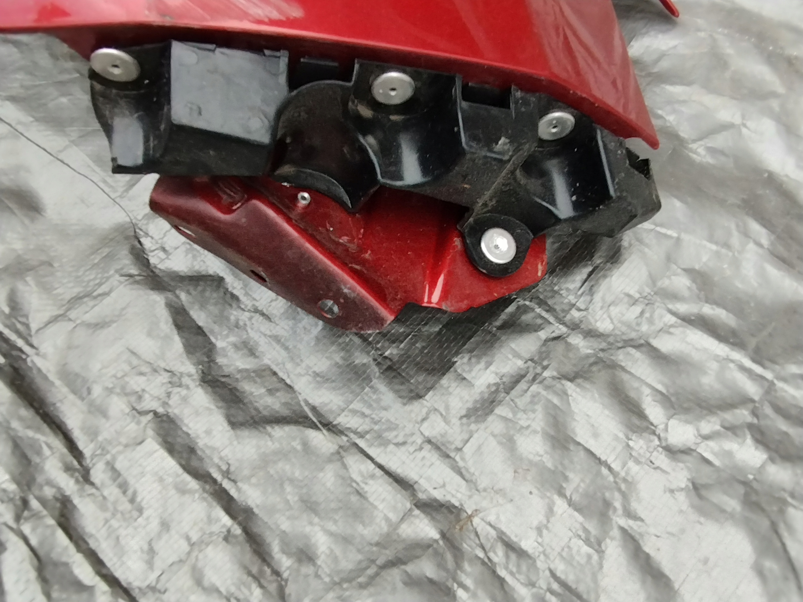 fender front front right DACIA DUSTER II 2 18-23rok