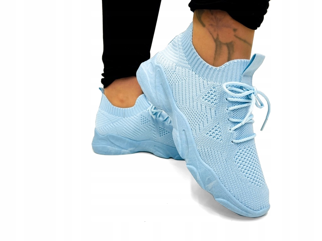 

Adidasy Niebieskie Na Haluksy Wysokie Podbicie 39