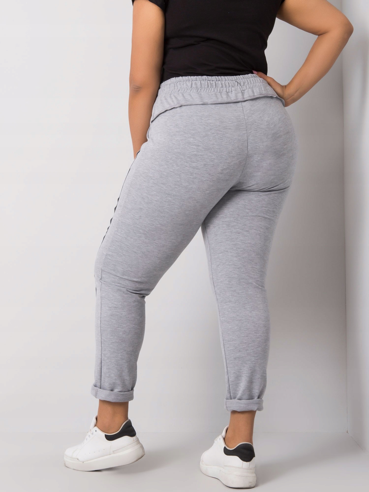 Bawełniane SPODNIE DRESOWE damskie PLUS SIZE - 4XL Wzór dominujący bez wzoru