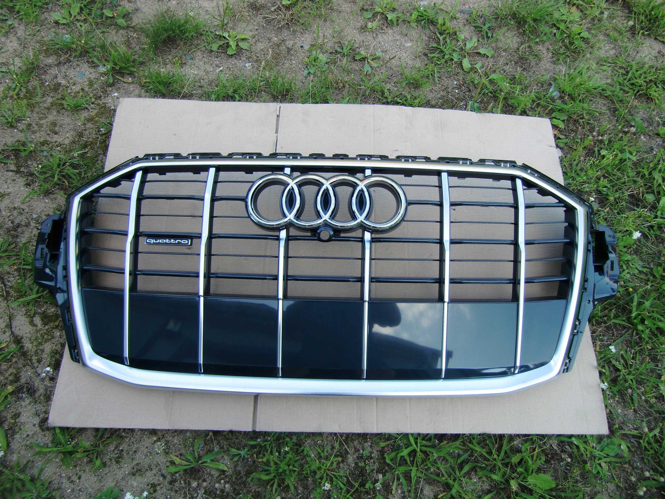 Audi Q7 Kühlergrill FRONTGRILL Kühlergitter - Thumbnail 1