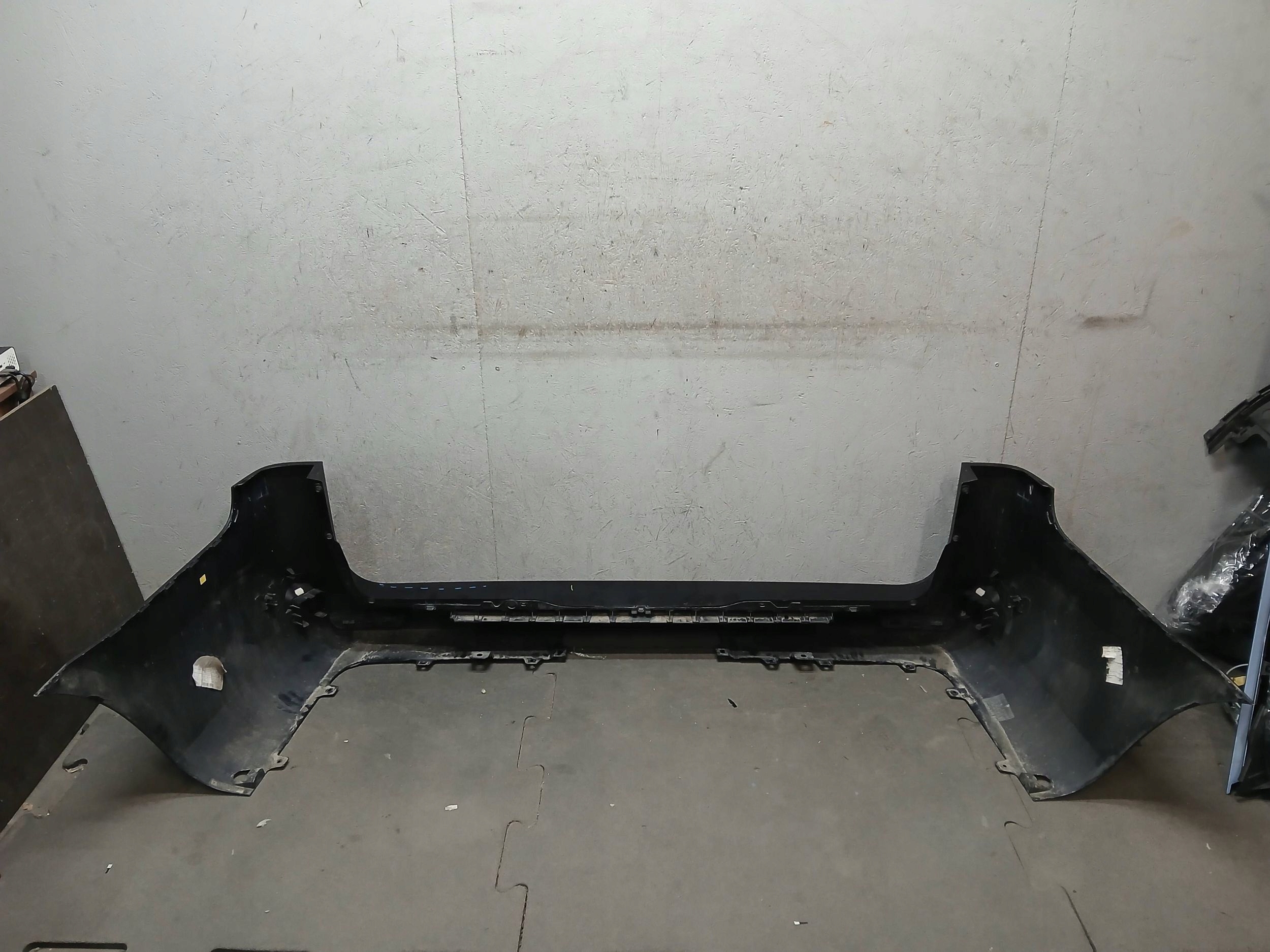 Stoßstange heck MERCEDES VITO W447 A447 LONG