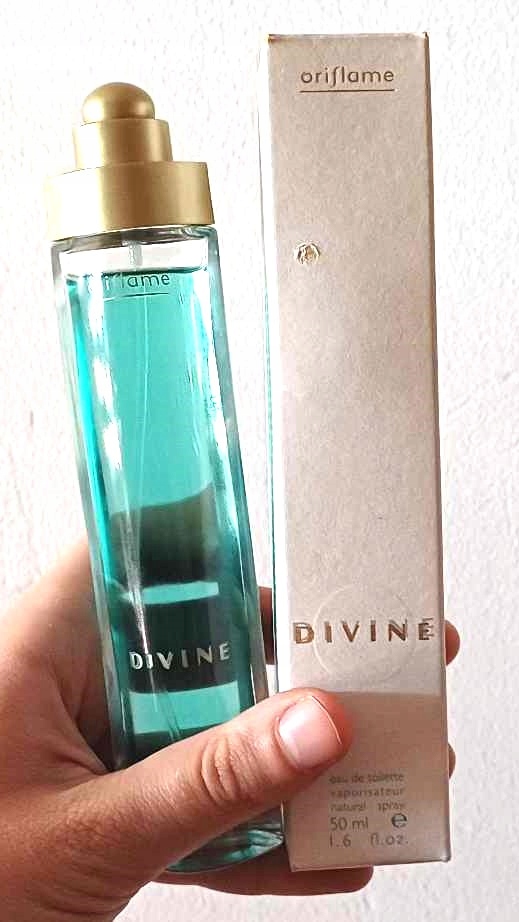 Parfémovaná voda Divine Oriflame