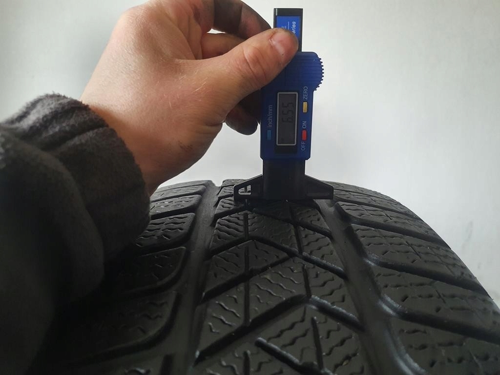 225/55R17 Pirelli Sottozero 3 XL pojedynka zim 6,5 Kod producenta 2351400