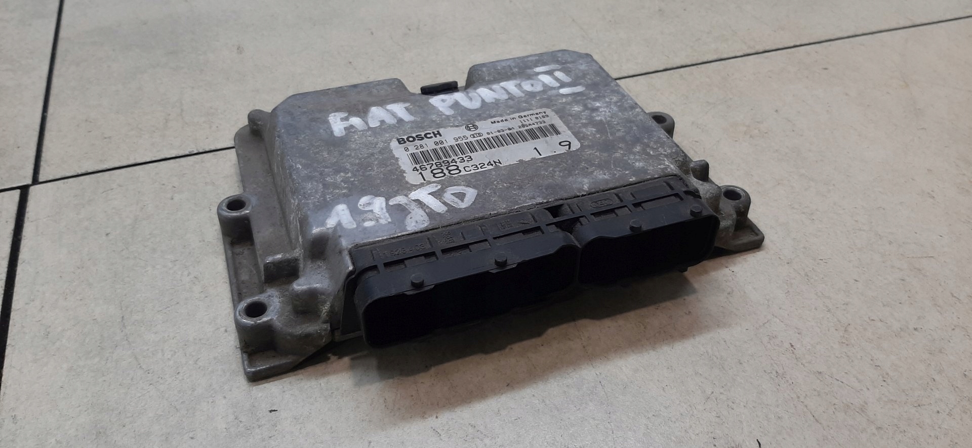 control unit of the engine PUNTO II 1.9 JTD 0281001955