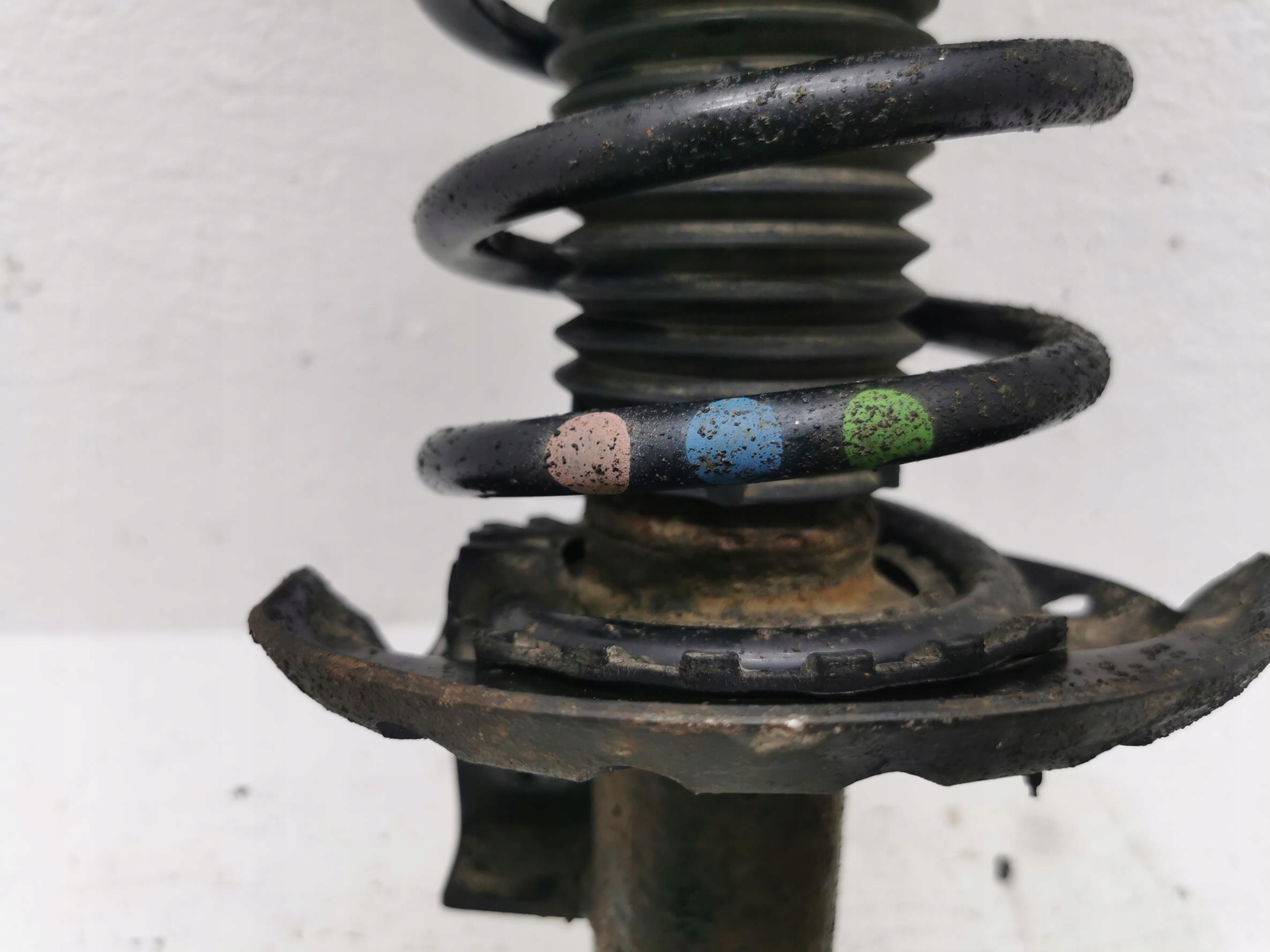 shock absorber right front VOLVO V60 and 31262896 10-18