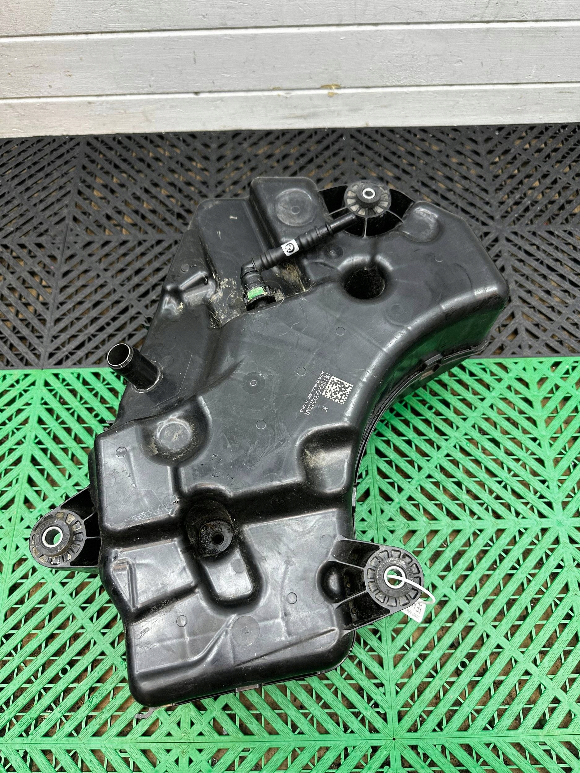 Behälter AdBlue BMW X3 G01 9884894