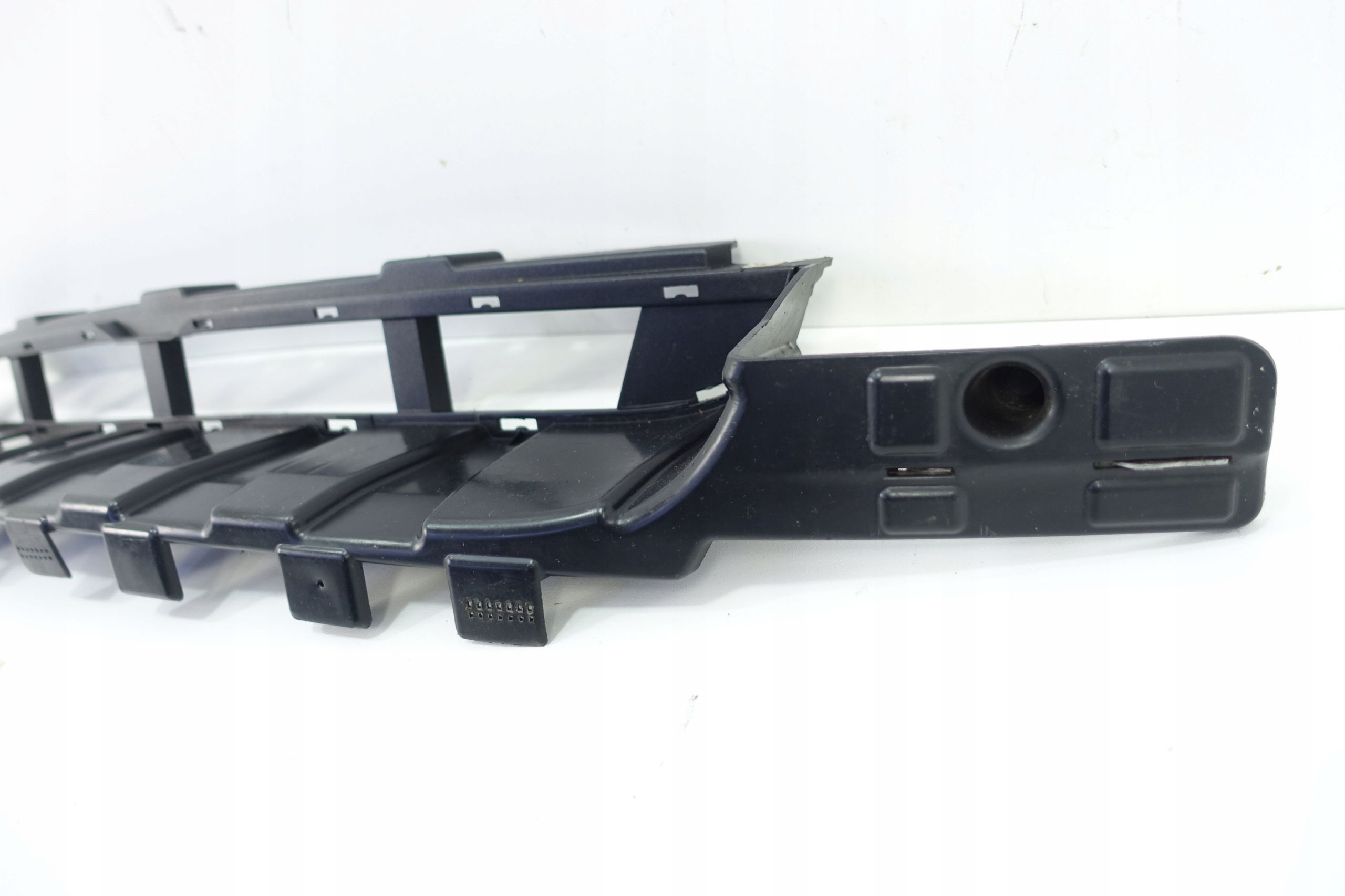 grid pillar of a bumper front BMW X6 E71 LIFT