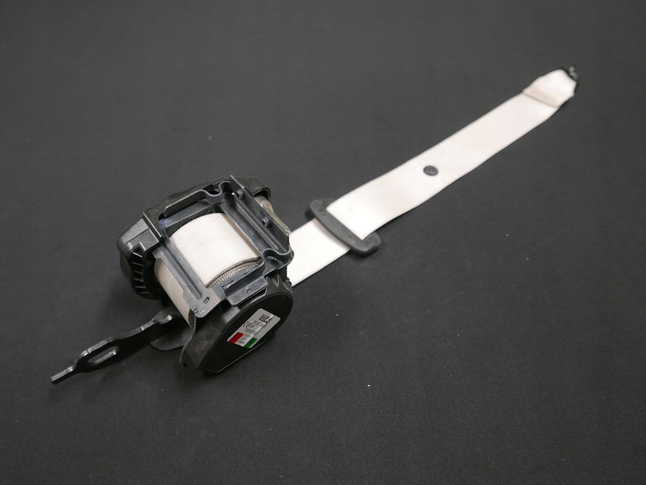 7430043 - BMW G30 ремінь безпеки задній лівий і правий