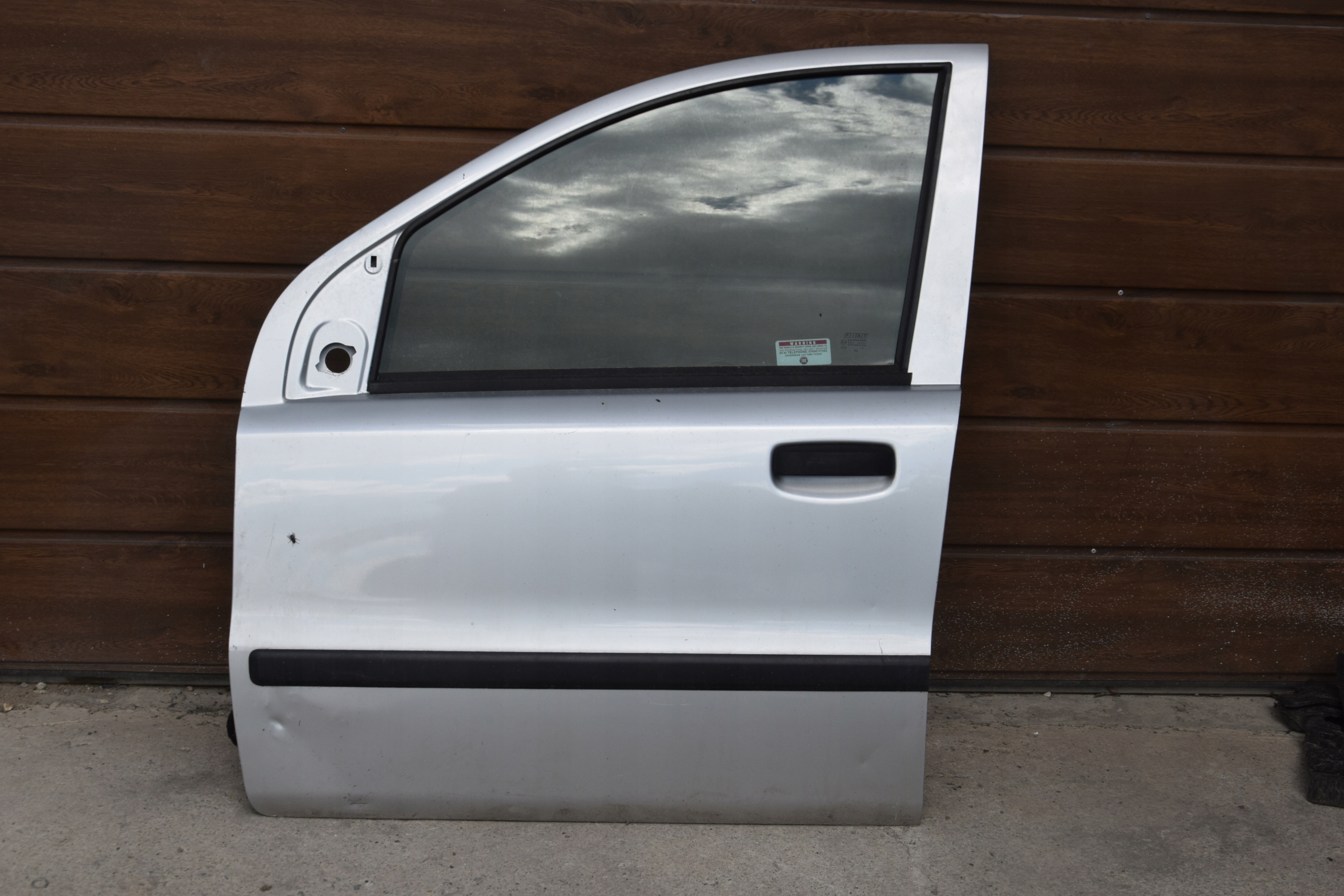 Fiat Panda 2 drzwi lewe przód kierowcy srebrne