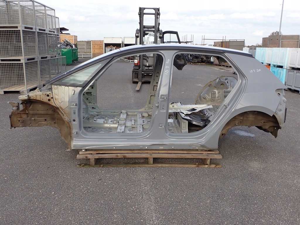 DUPA DACH KAROSERIA ĆWIARTKA EUROPA VW VOLKSWAGEN ID.3 20R Producent części Volkswagen OE