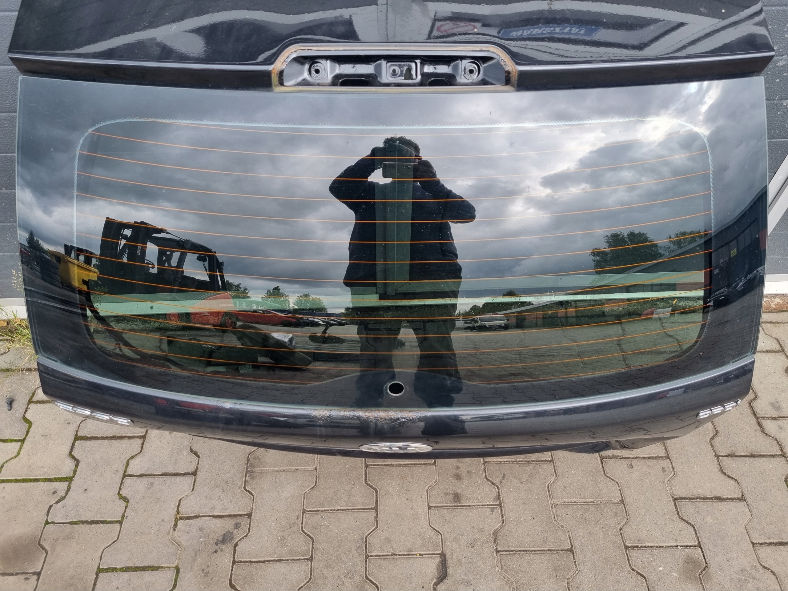 KIA CEED I KOMBI 07-12 SZYBA TYŁ TYLNA