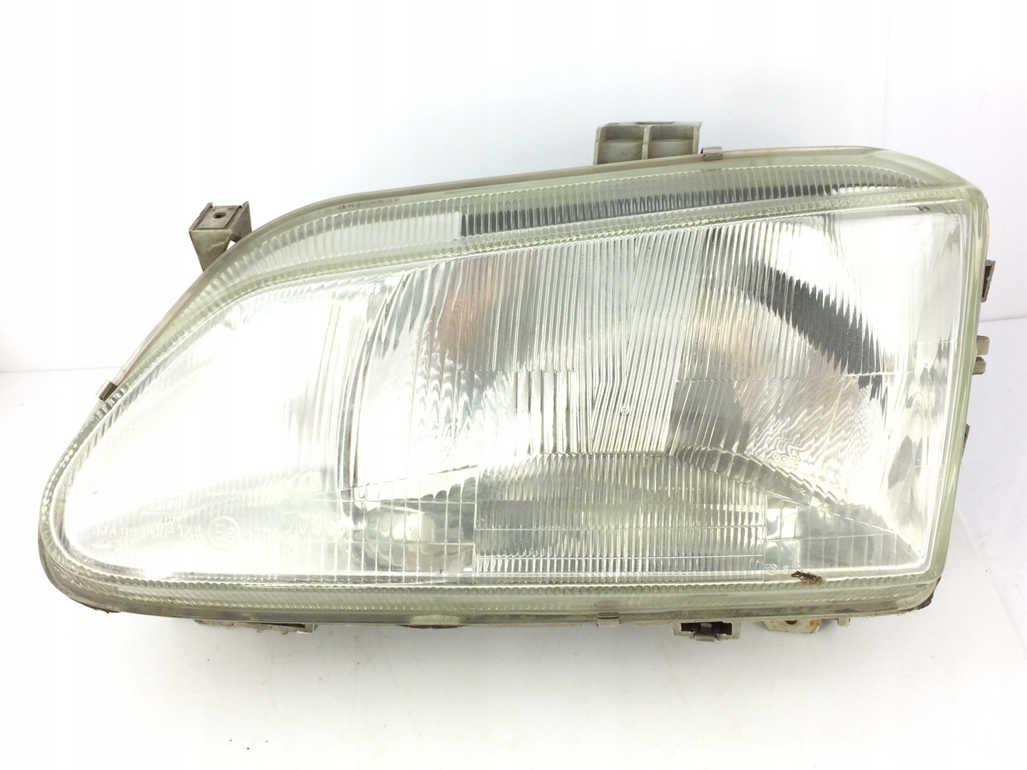 REFLEKTOR light front RENAULT MEGANE left RENAULT
