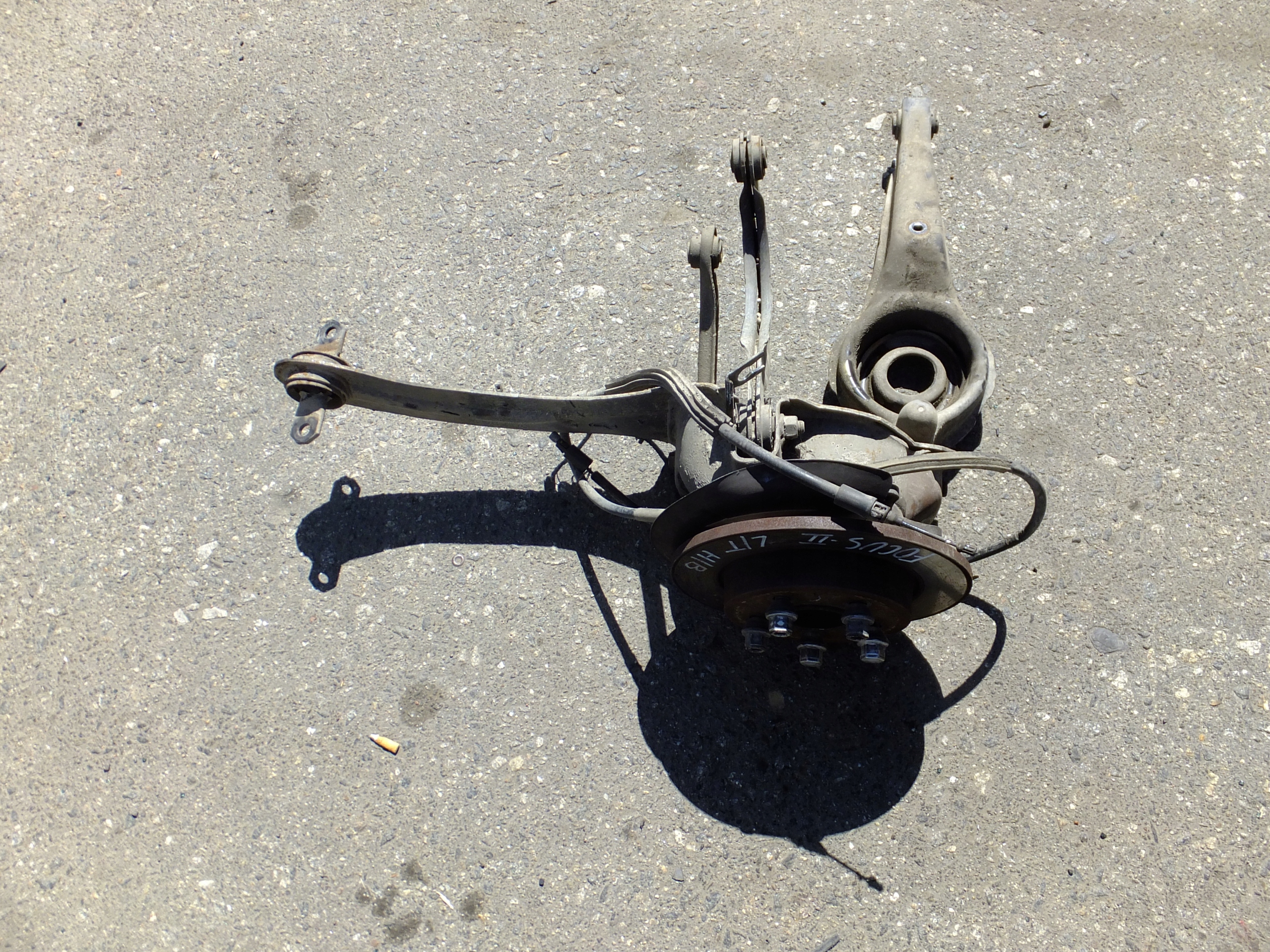 swing arm left rear part ford focus mk2 HB 2009r