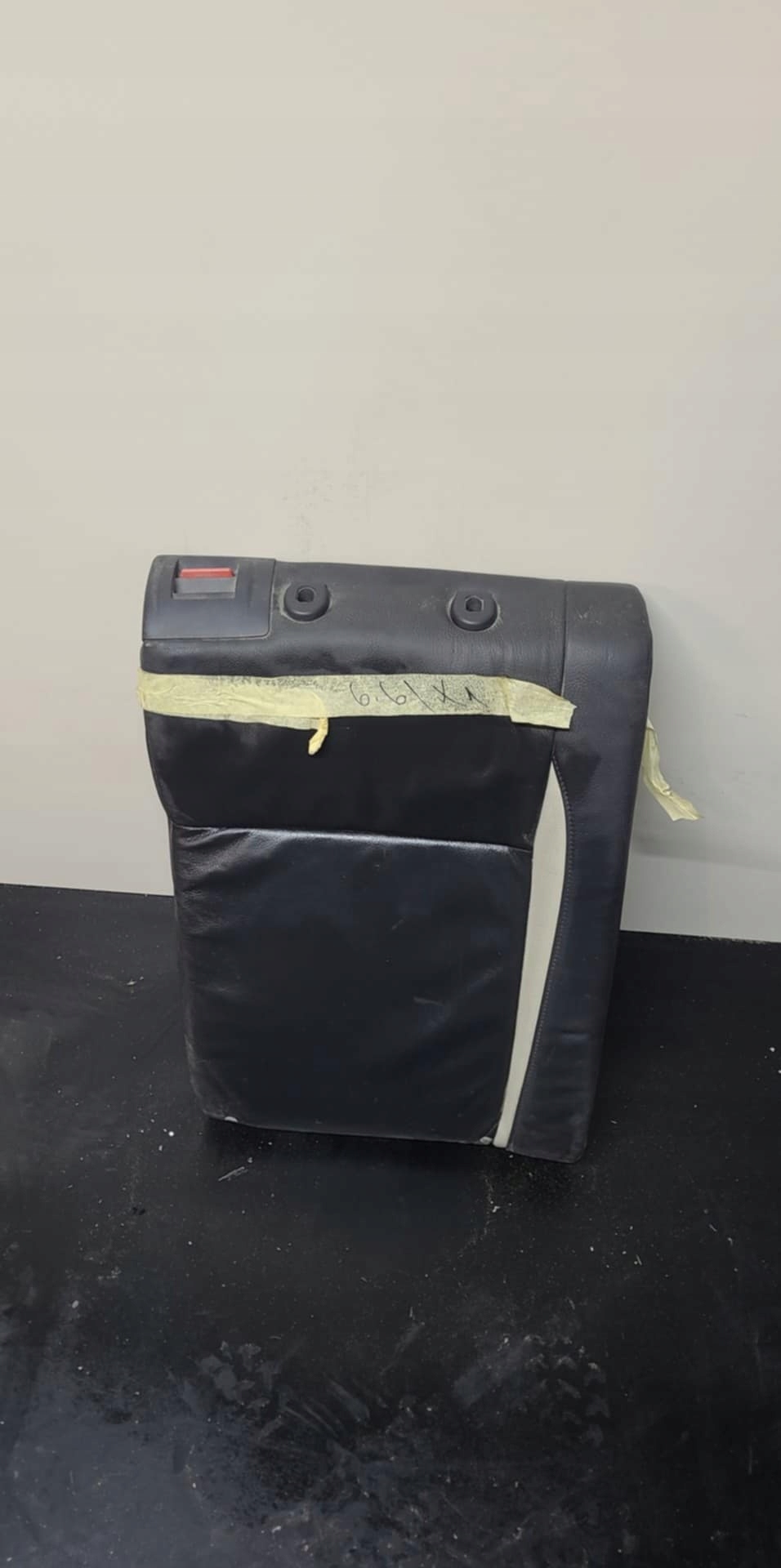 OPARCIE KANAPY SAAB 93 9-3 II black BIALA leather AERO KOMBI