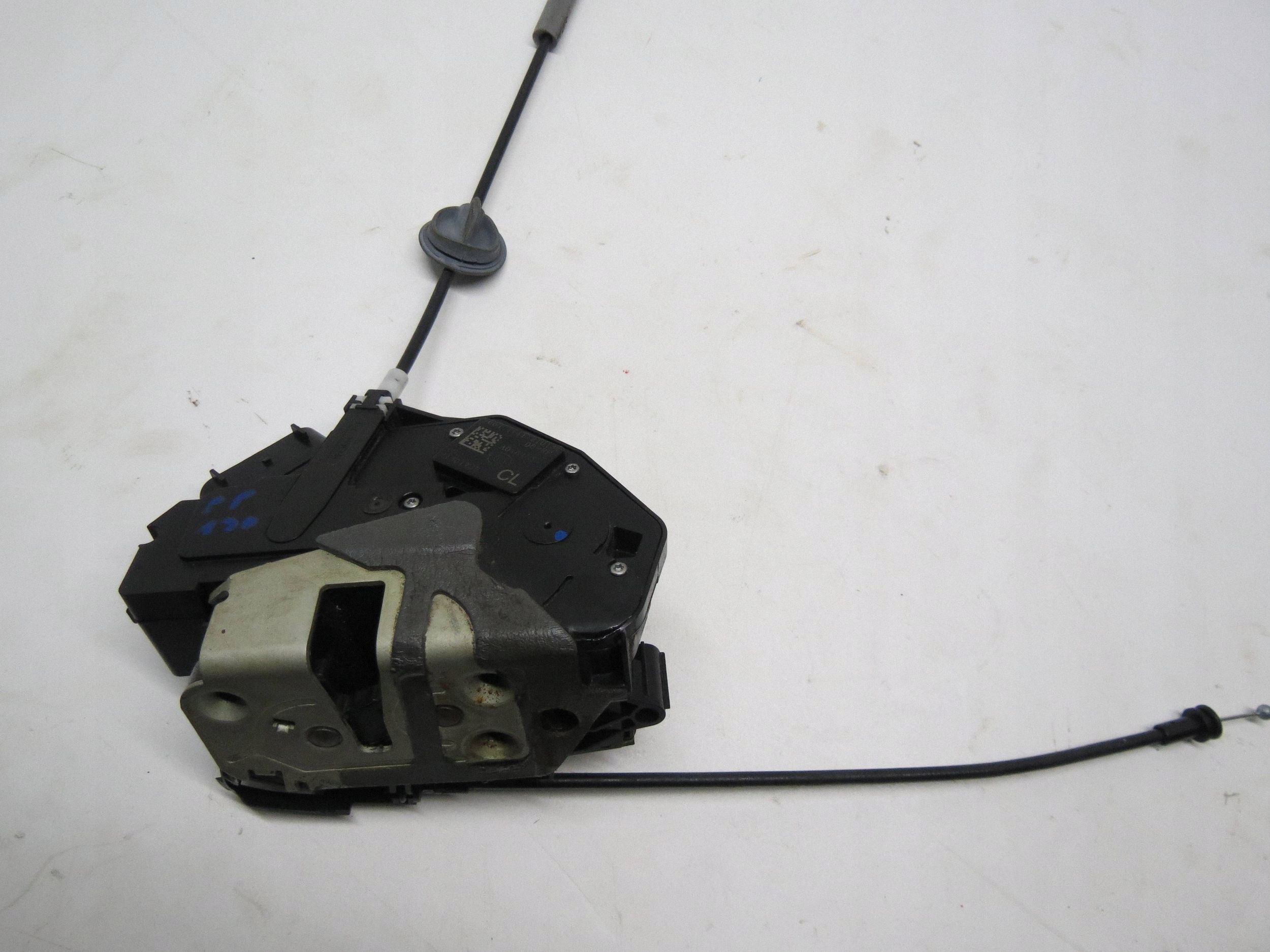 lock door right front VOLVO V60 and S60 II 31301739