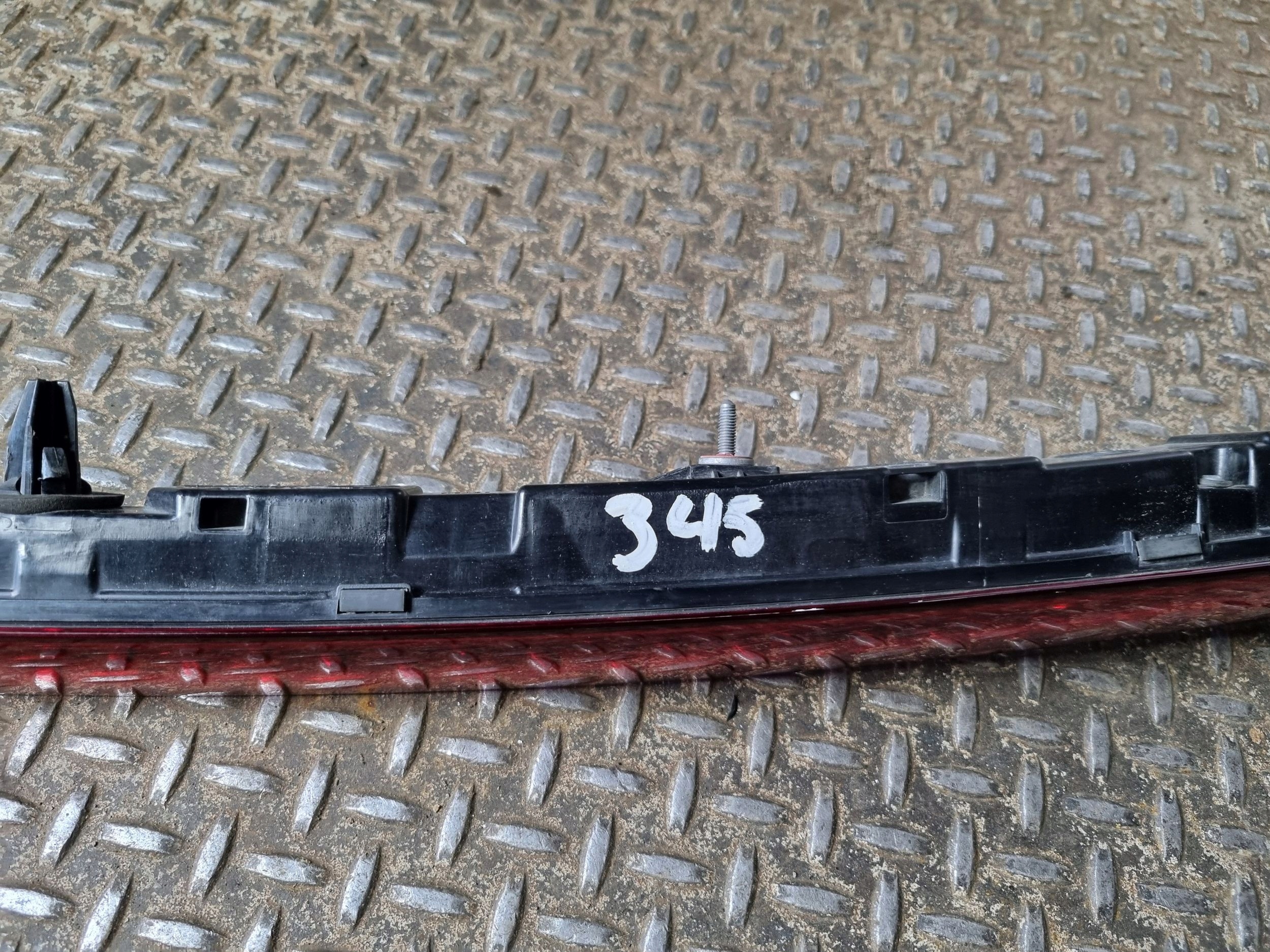 A2979063500 фонарь накладка MERCEDES EQA 250 led оригинал