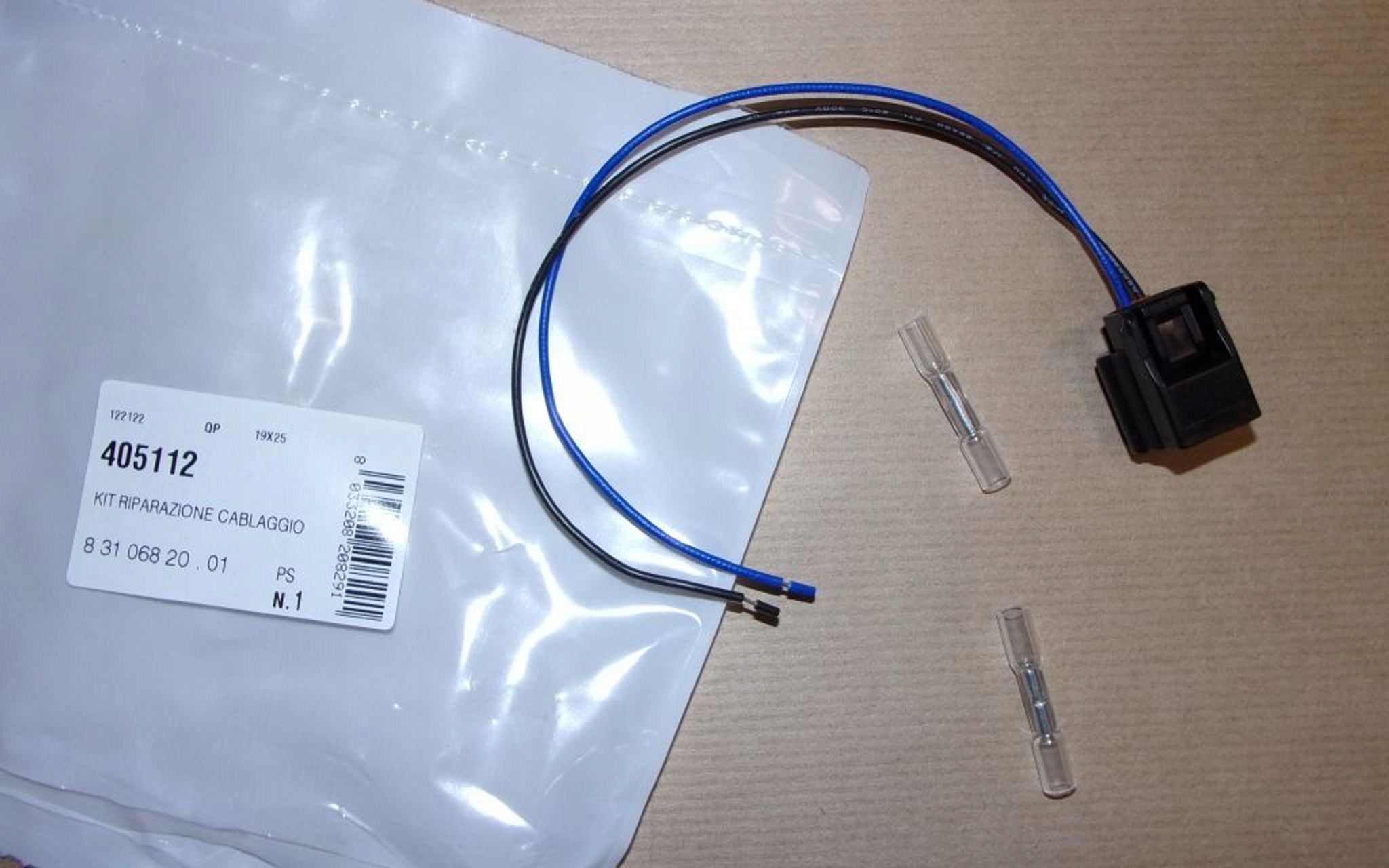 Zástrčka S Osvětlovacím Paprskem, Registrační Tabulka, 405112