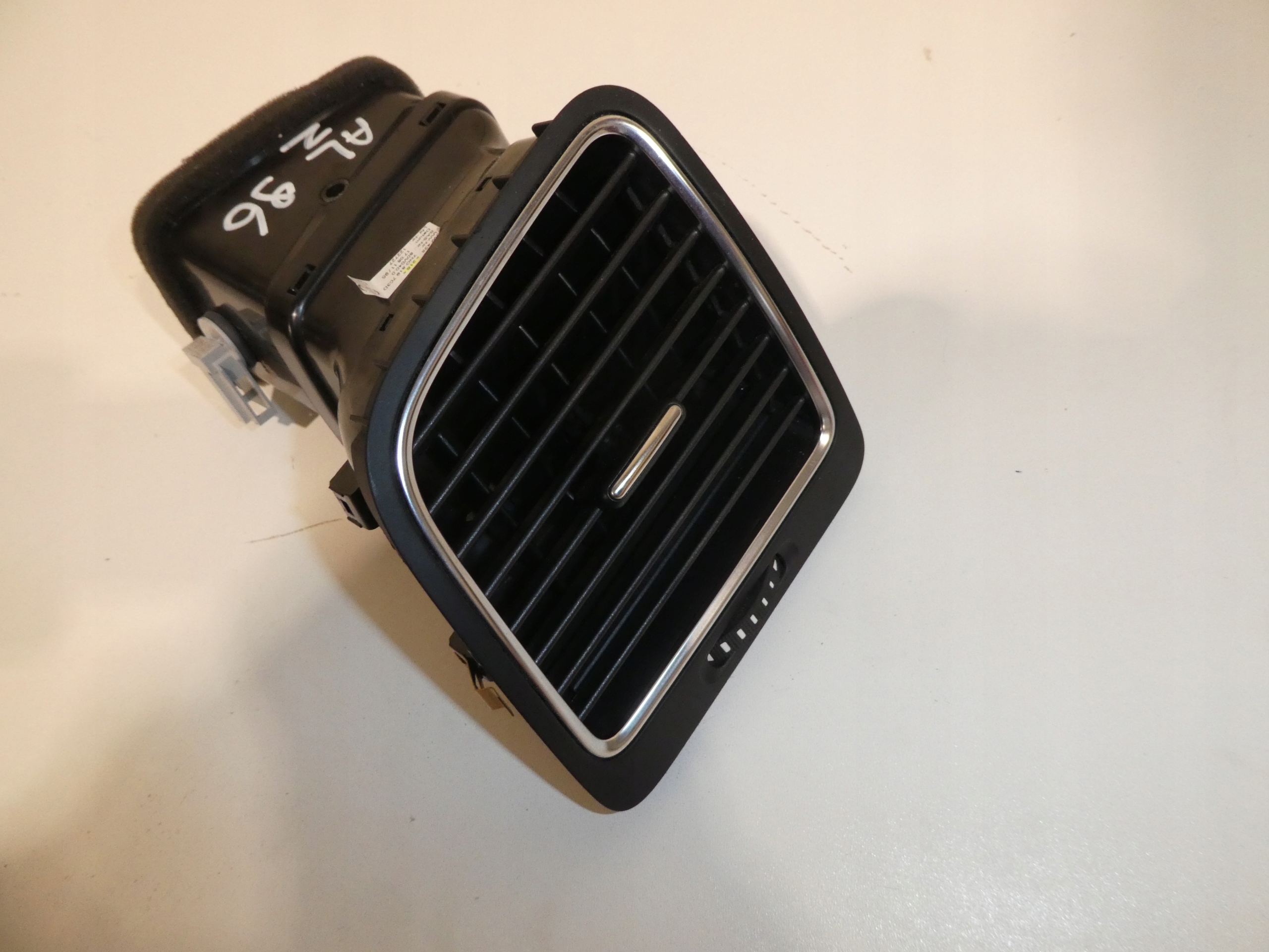 grid air conditioning devices left VW SHARAN 7N0819703
