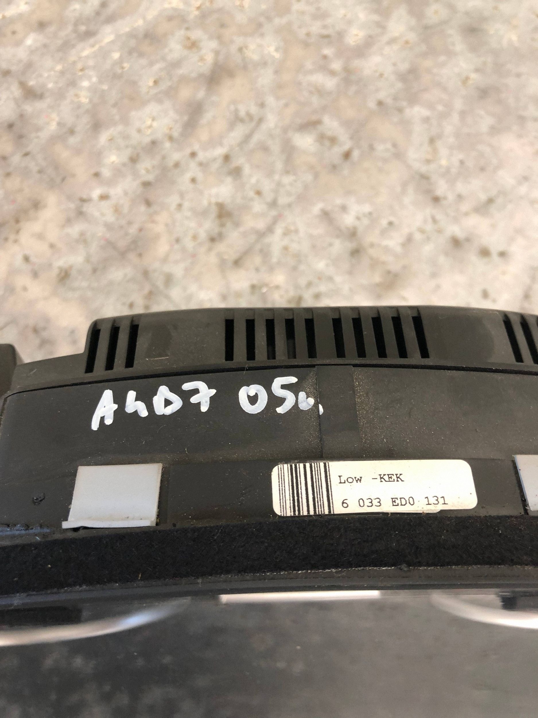 dials dials AUDI A4 B7 8E0920901D EUROPA