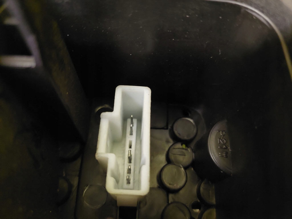 PEUGEOT 206 SW light right rear part