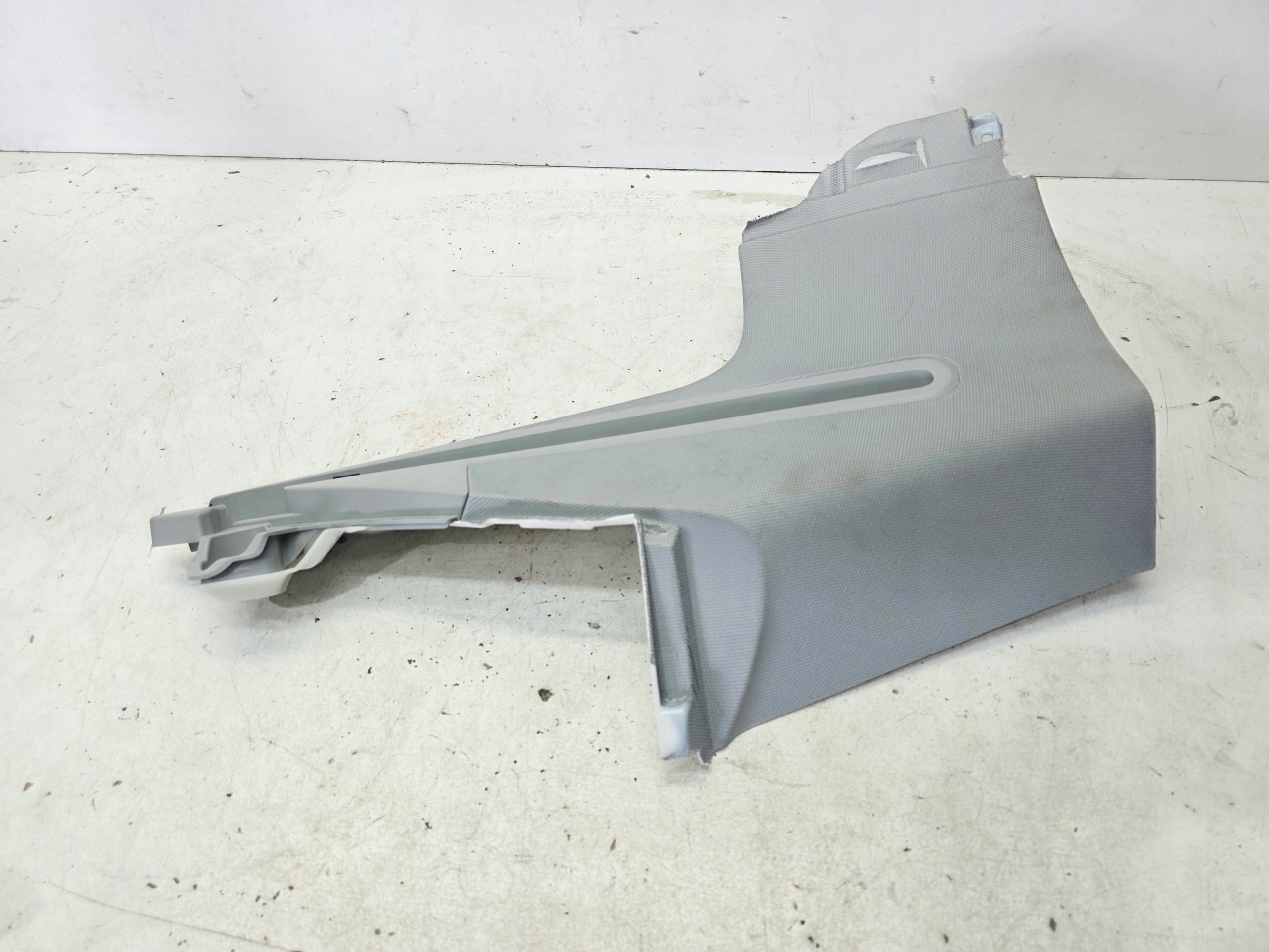 cover SLUPKA boot left rear part AUDI A4 B9 8W9867245G