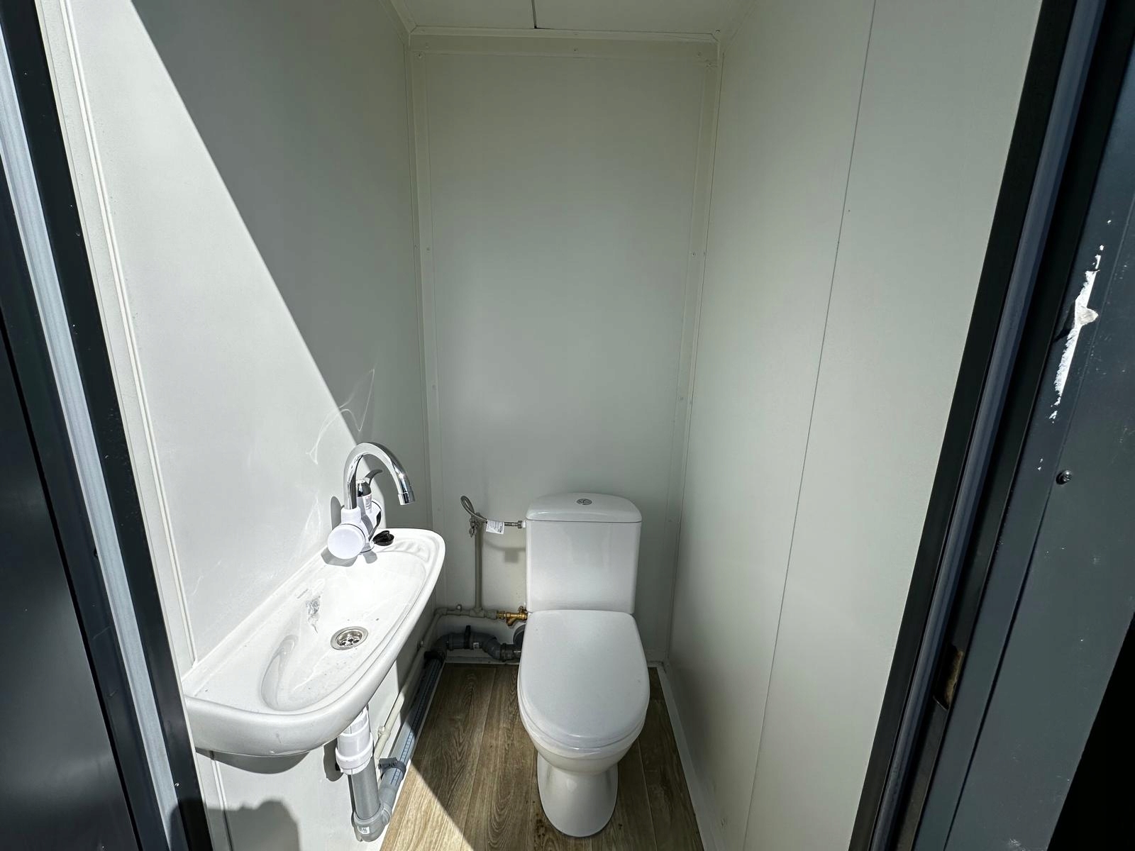 KONTENER SANITARNY POJEDYNCZY WC Rodzaj inny