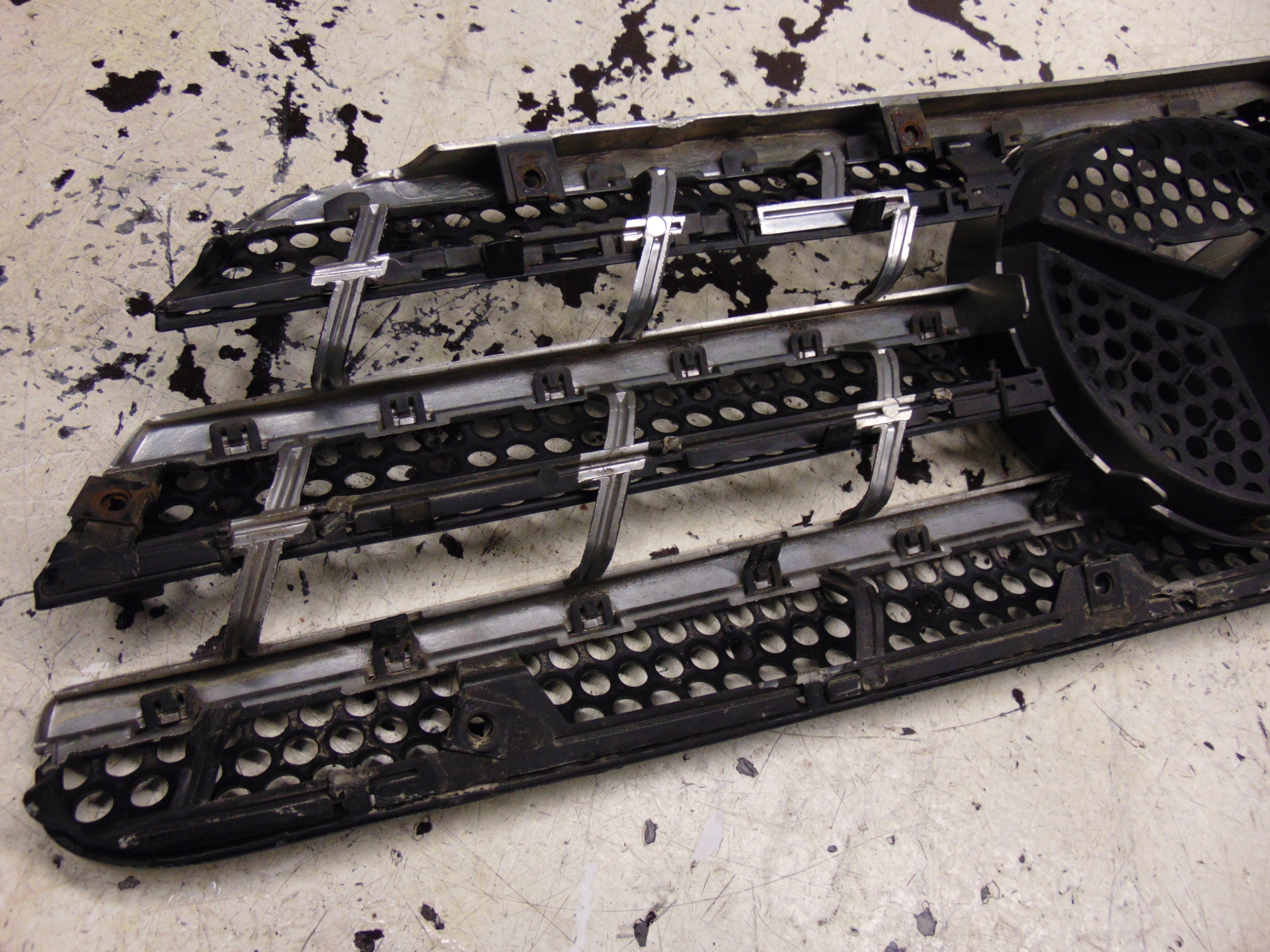 Mercedes-Benz M-Klasse W163 Kühlergrill FRONTGRILL Kühlergitter - Thumbnail 12