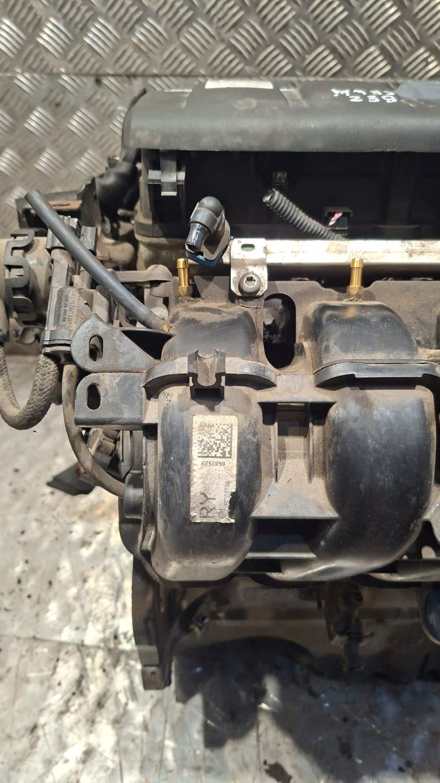 engine unprotected pillar OPEL MERIVA B 1.4 A14XER