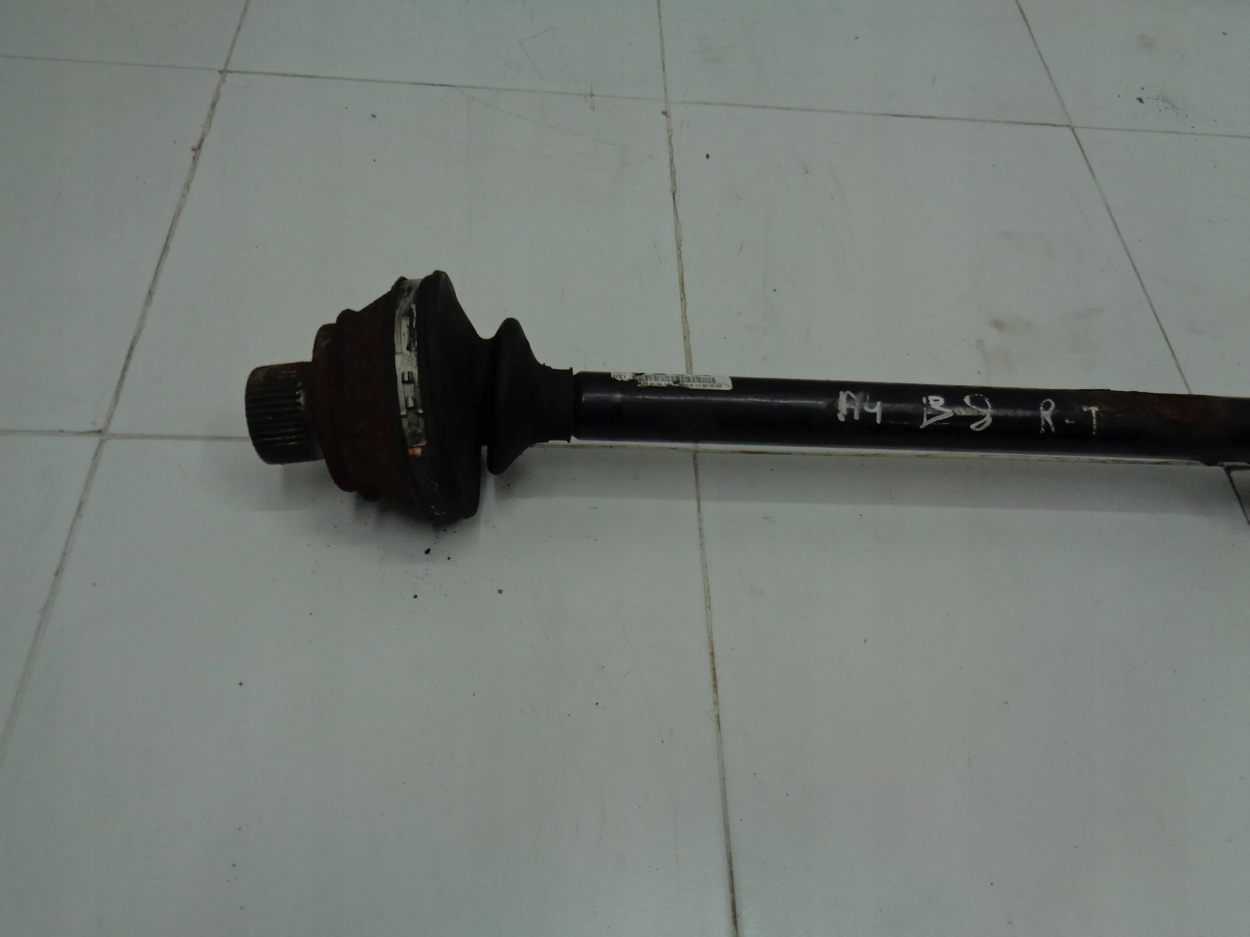 AUDI A4 B8 A5 semi-axis rear part right left