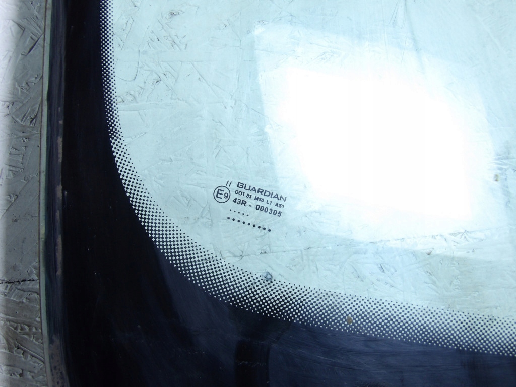 SEAT IBIZA IV window front Z with the sensor