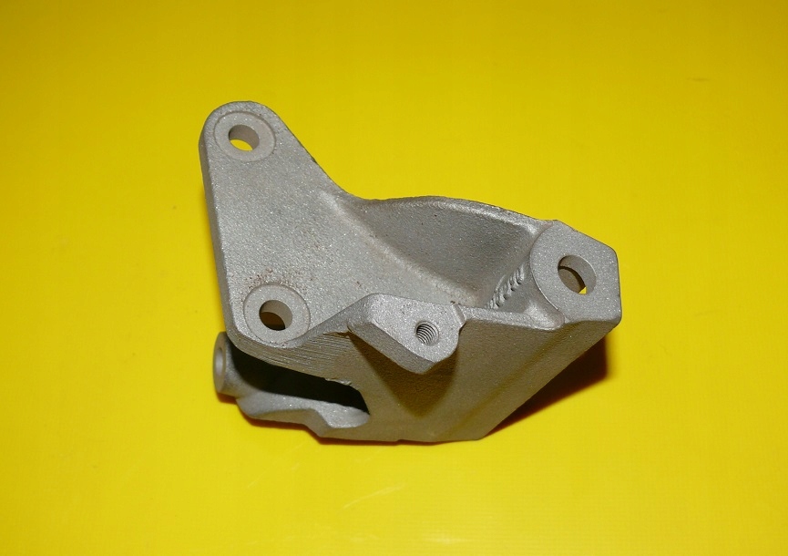 holder holder bracket alternator AUDI A6 C5 A4 B6 3.0 220KM ASN 06C903143A
