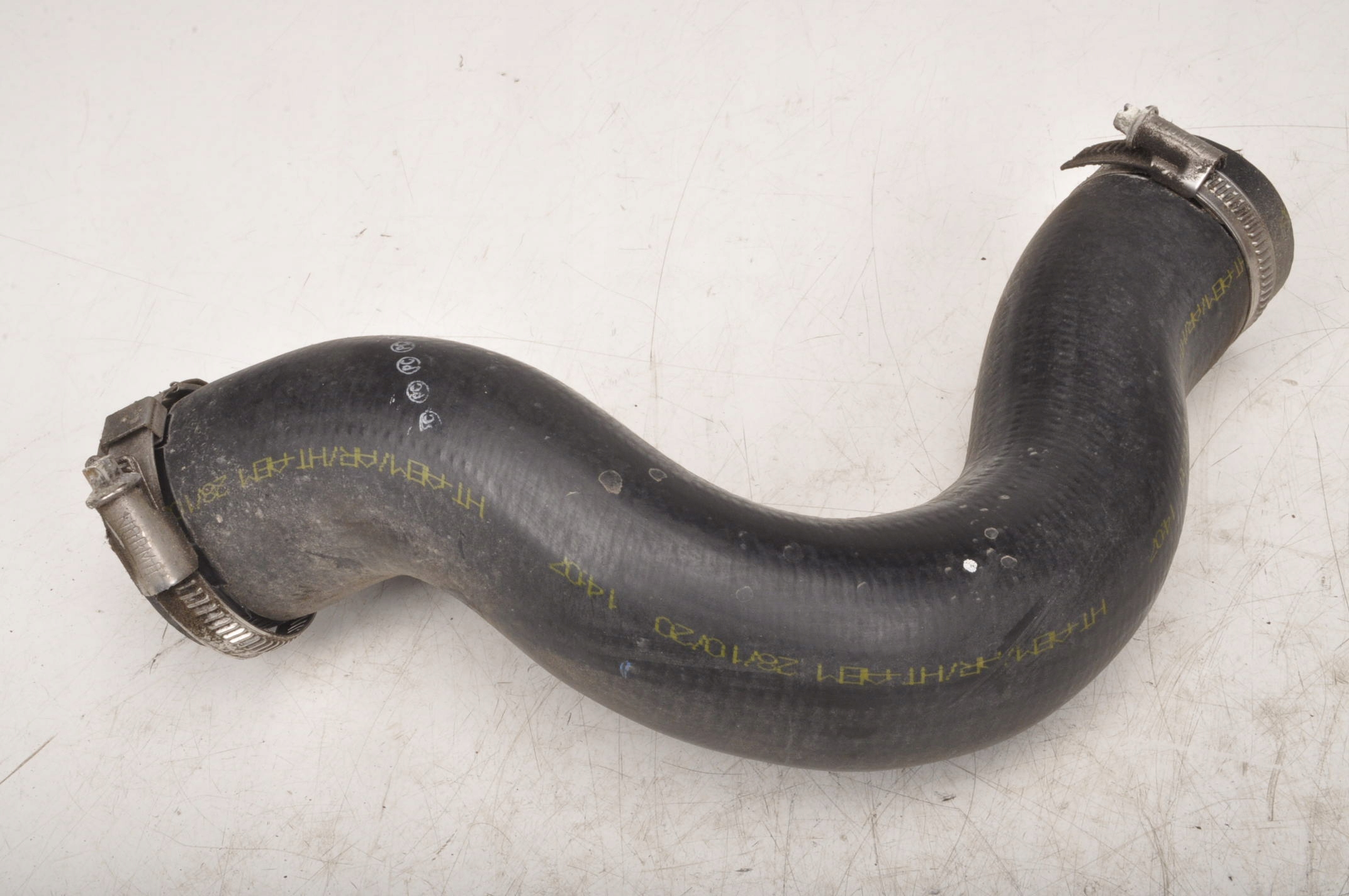 FIESTA MK8 1.0 ТРУБА ИНТЕРКУЛЕРА L1B1-6C646-AC