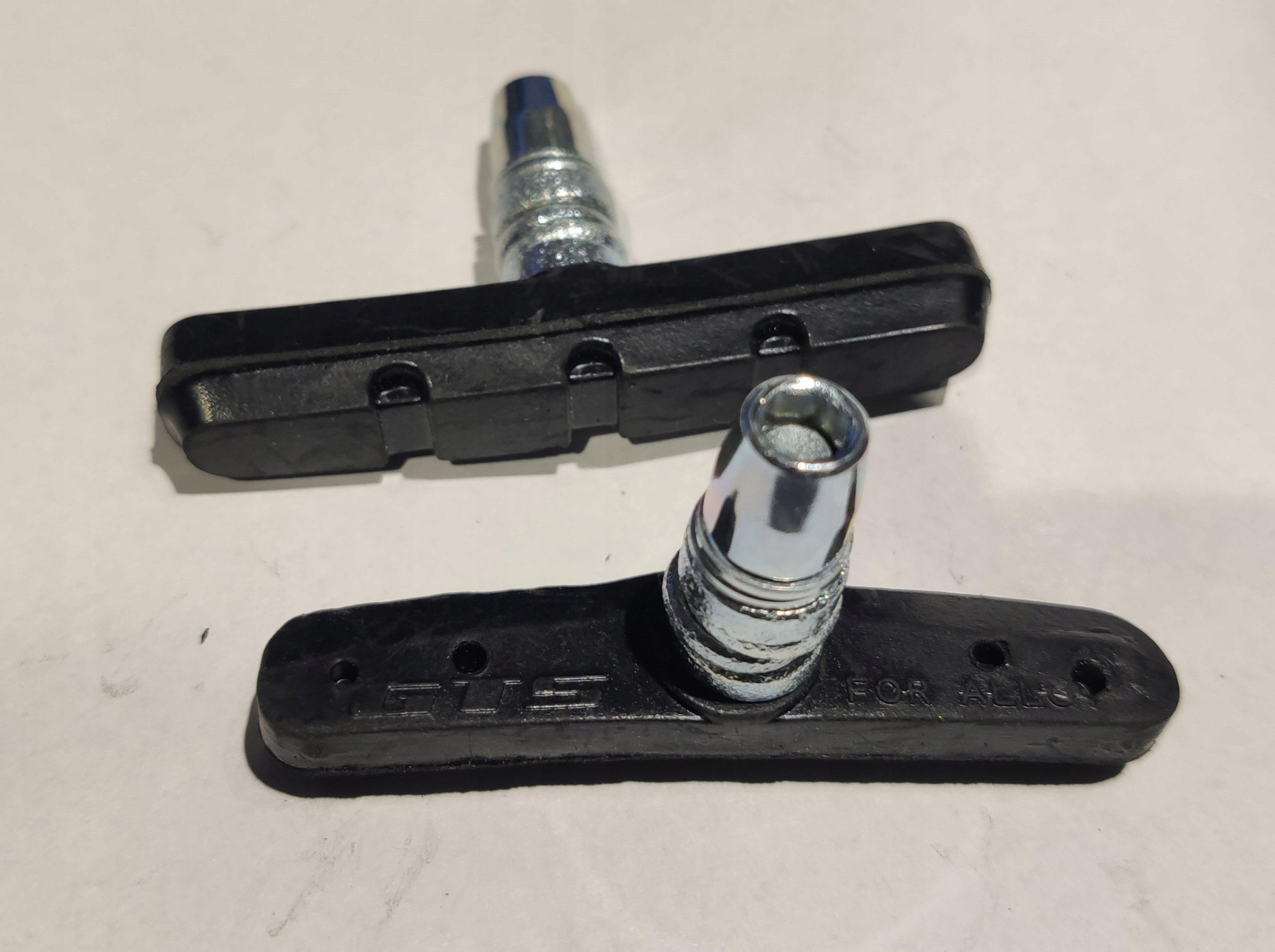 Klocki hamulca V-Break MTB, 70mm na imbus Typ roweru MTB