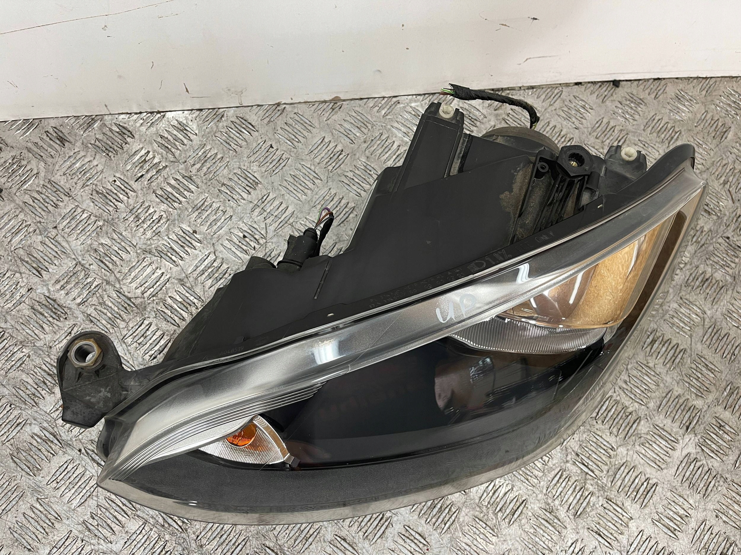 REFLEKTOR Licht links VOLKSWAGEN UP 12- 1S1941015M