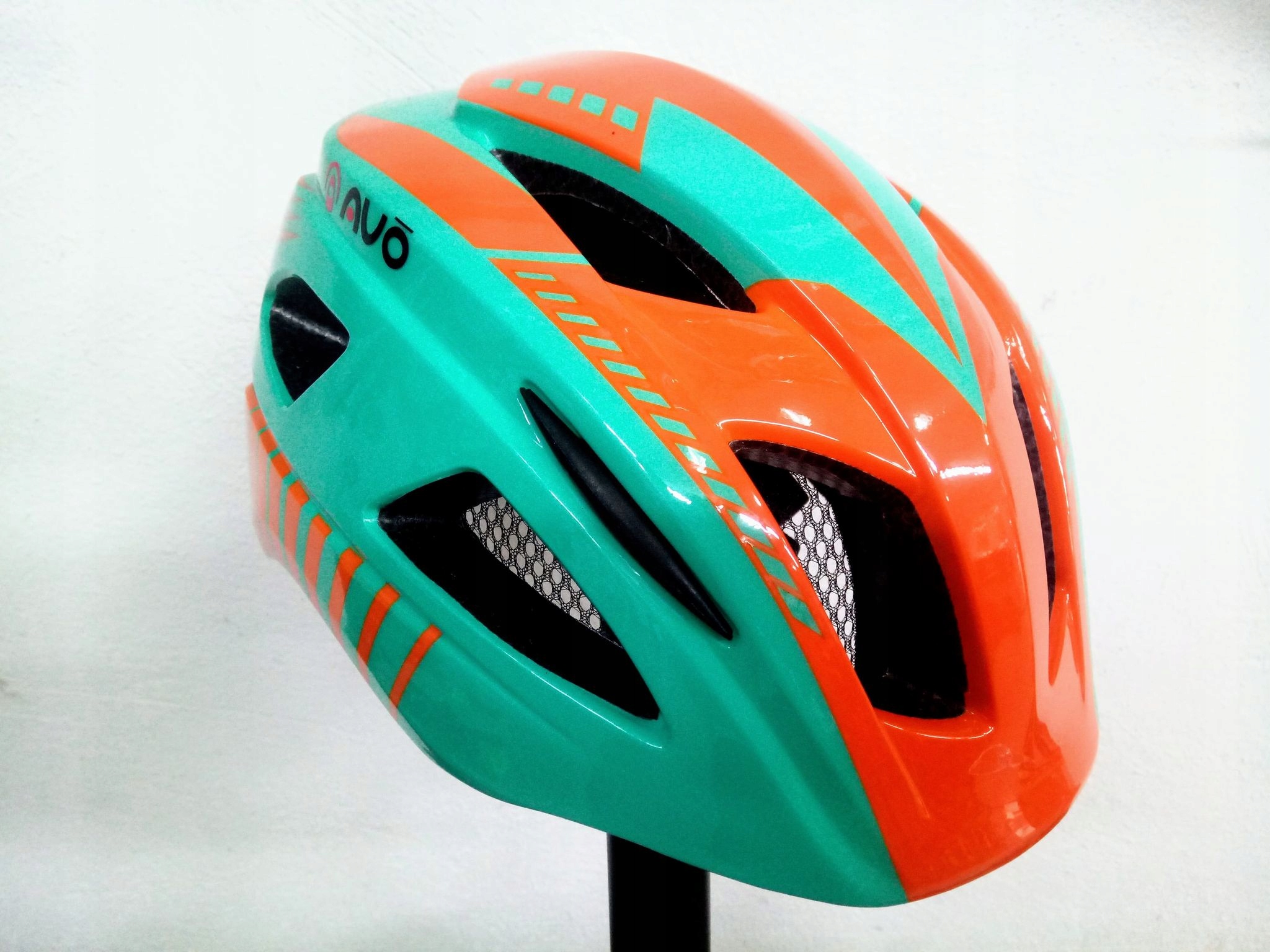 Kask rowerowy dziecięcy AVO M (46-52cm) seledynowy