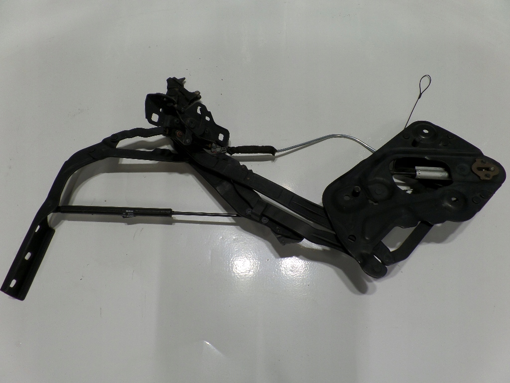 FOCUS MK2 CABRIO MECHANIZM ZAWIAS KLAPY PRAWY