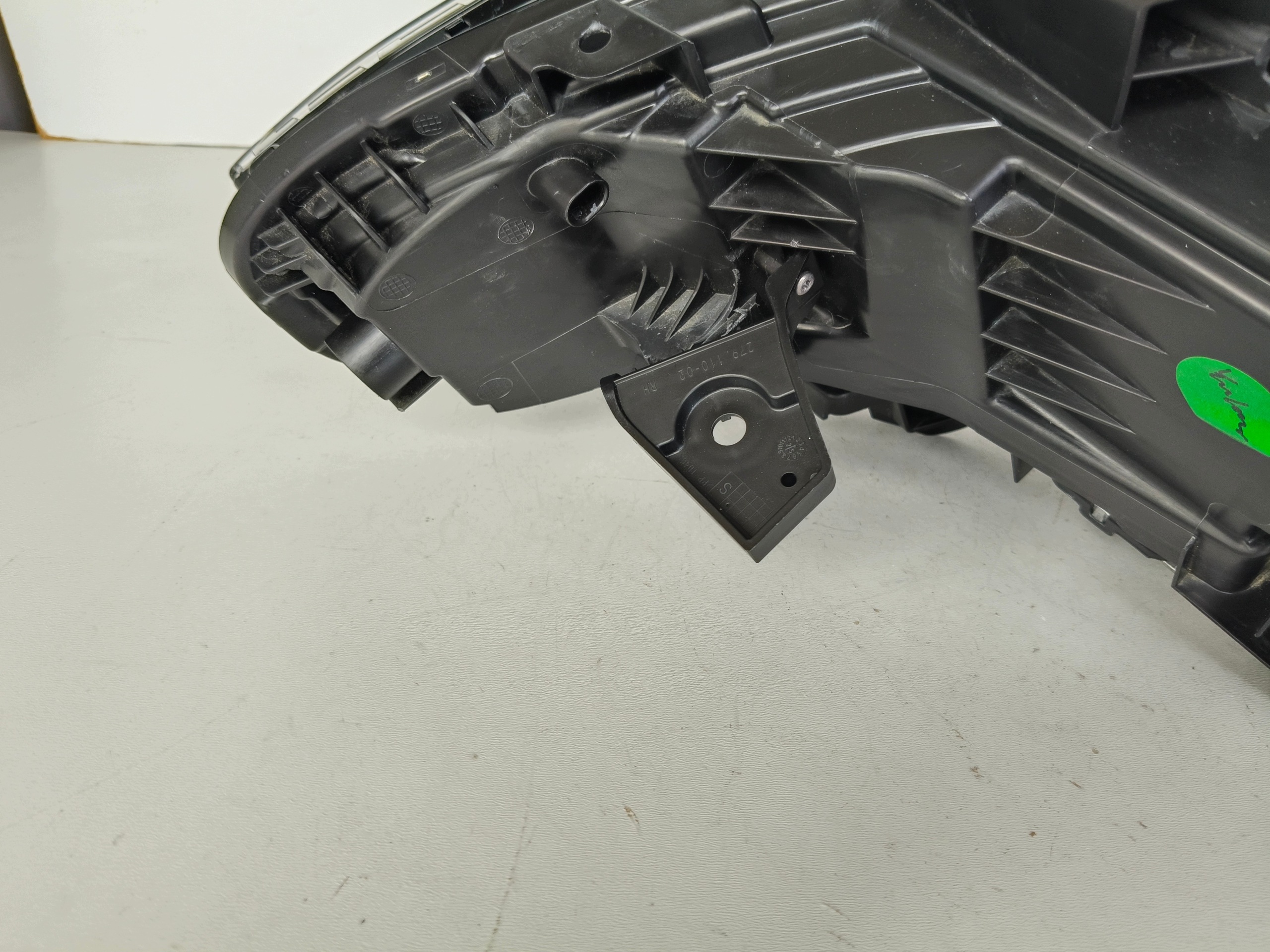 light right REFLEKTOR VOLVO EX30 23- FULL LED