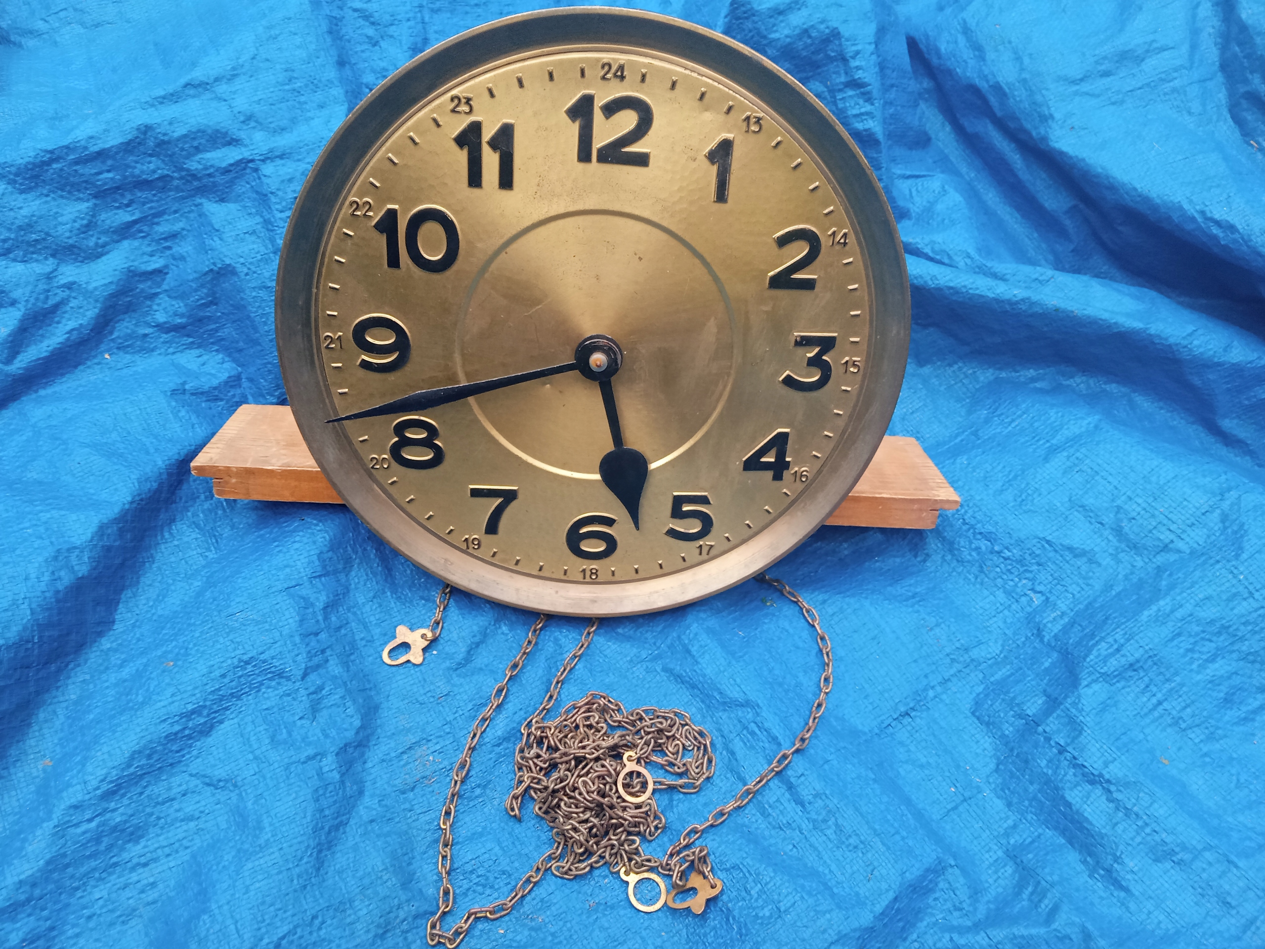 MECHANIZM ZEGARA AMUF