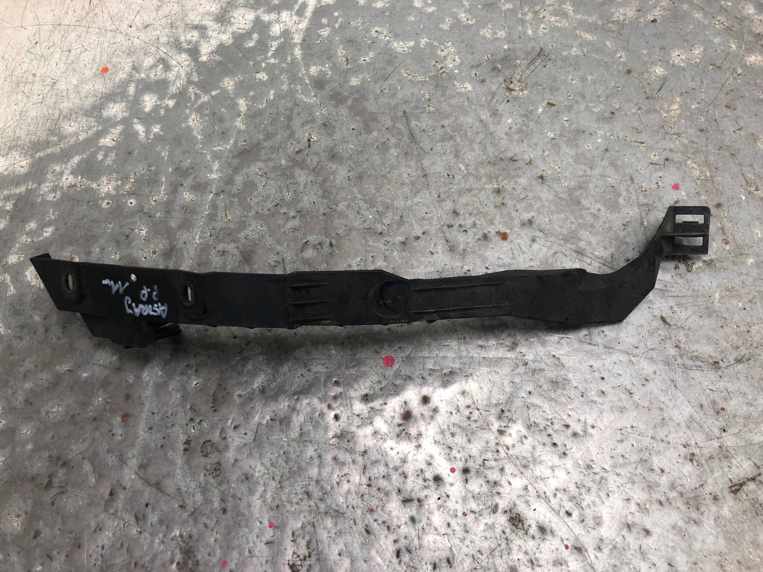 support lights right front OPEL ASTRA J 13287640