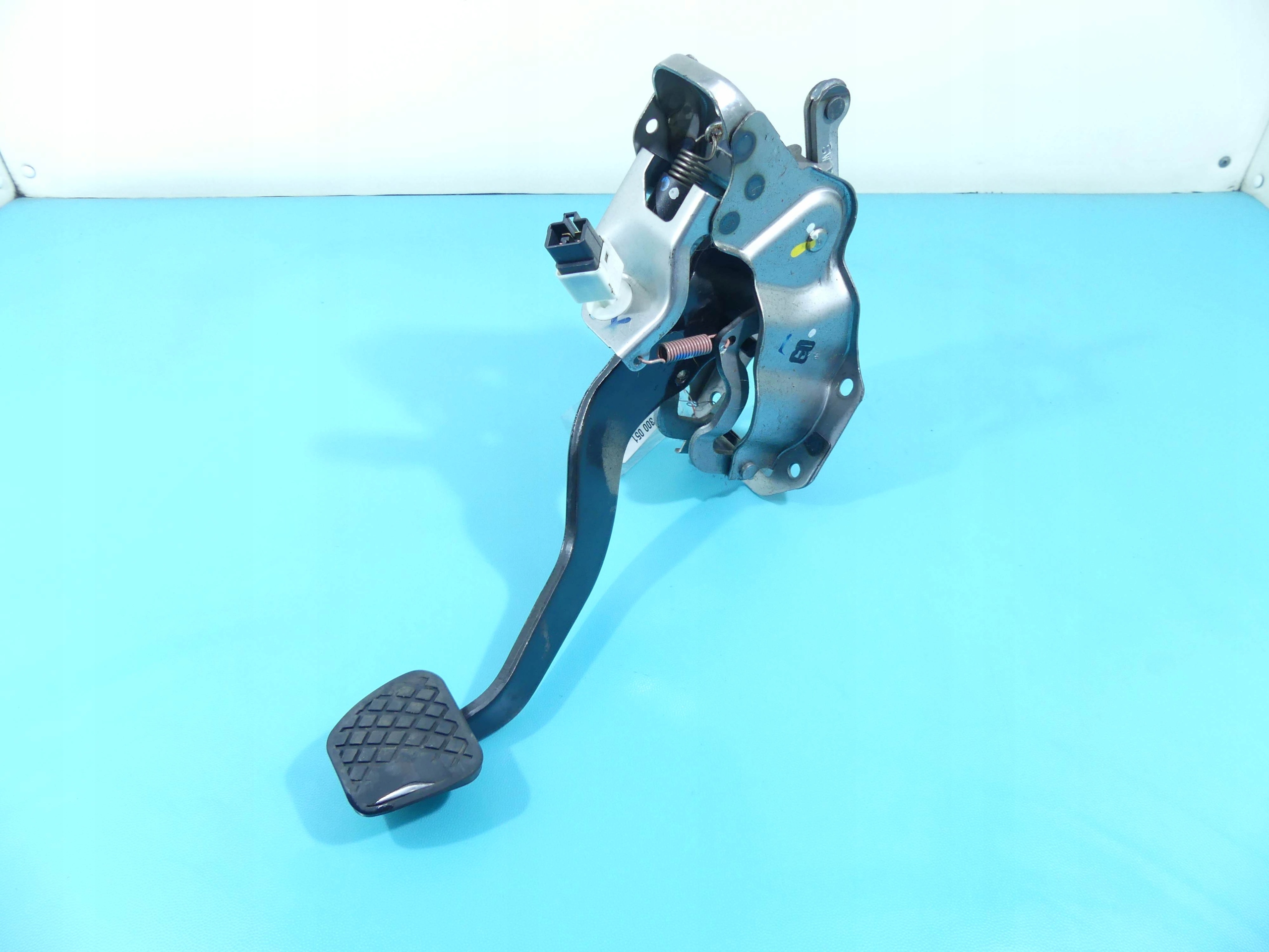 PEDAŁ HAMULCA HONDA CR-V III 06-11