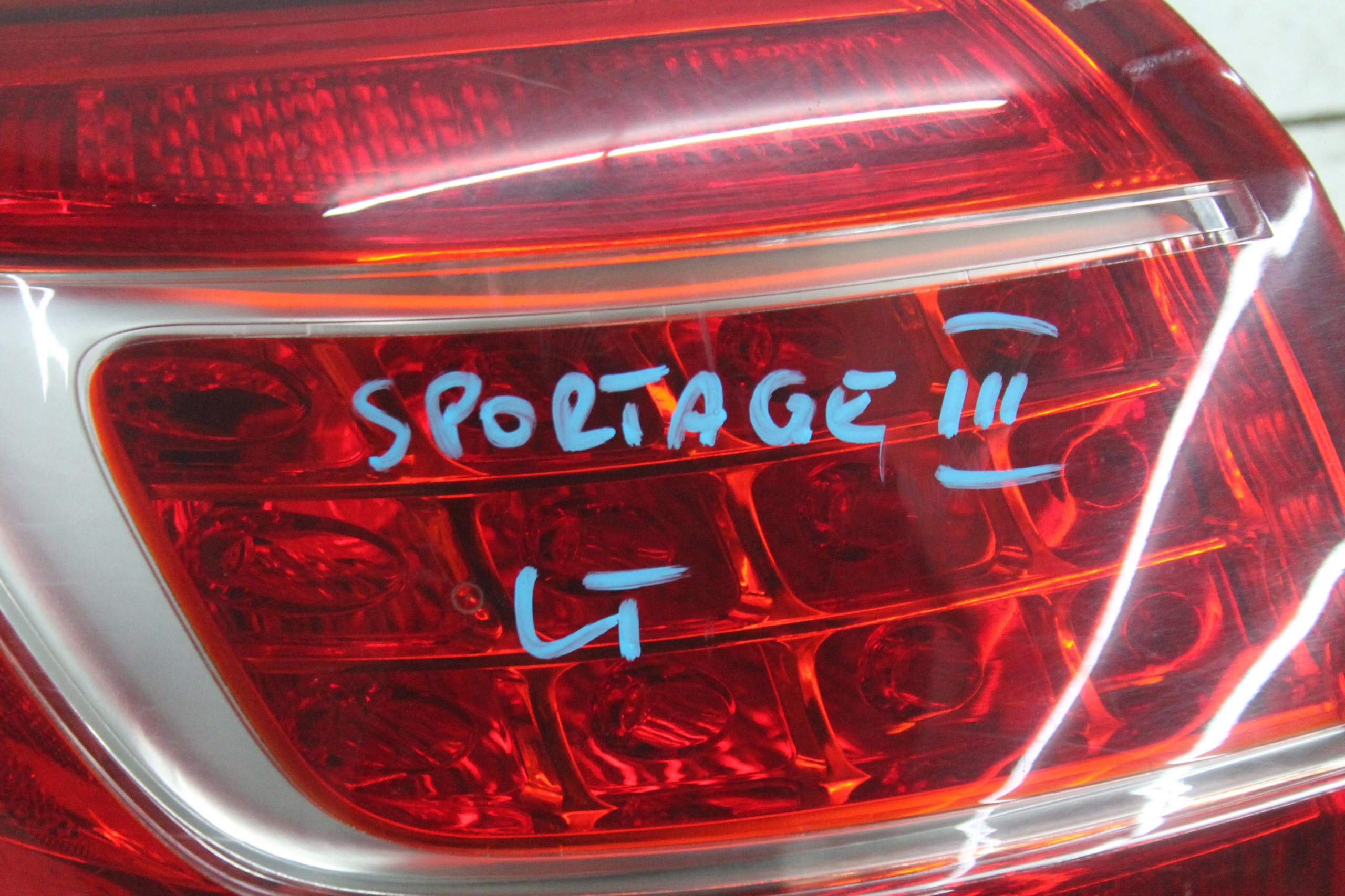 light bodywork left rear part left rear LED KIA SPORTAGE III 10-14