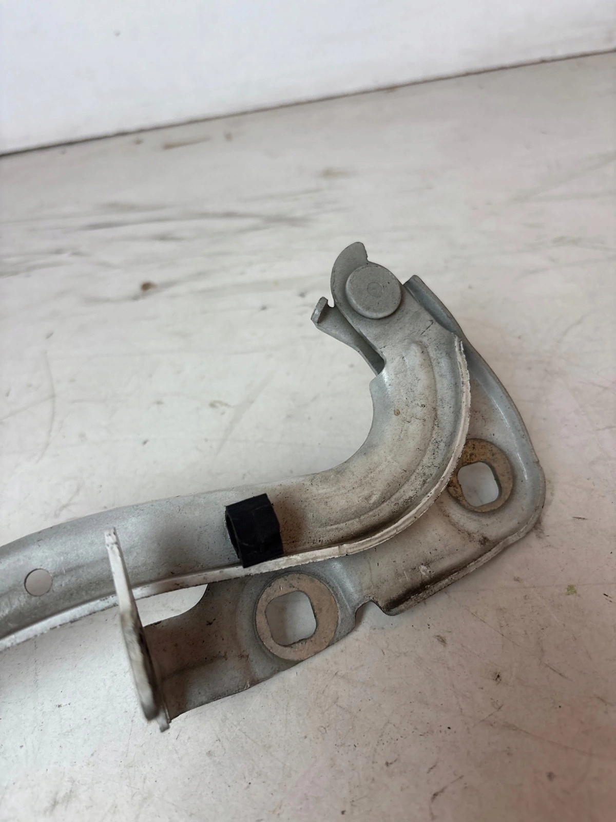 hinge bonnets front front left Opel Astra K