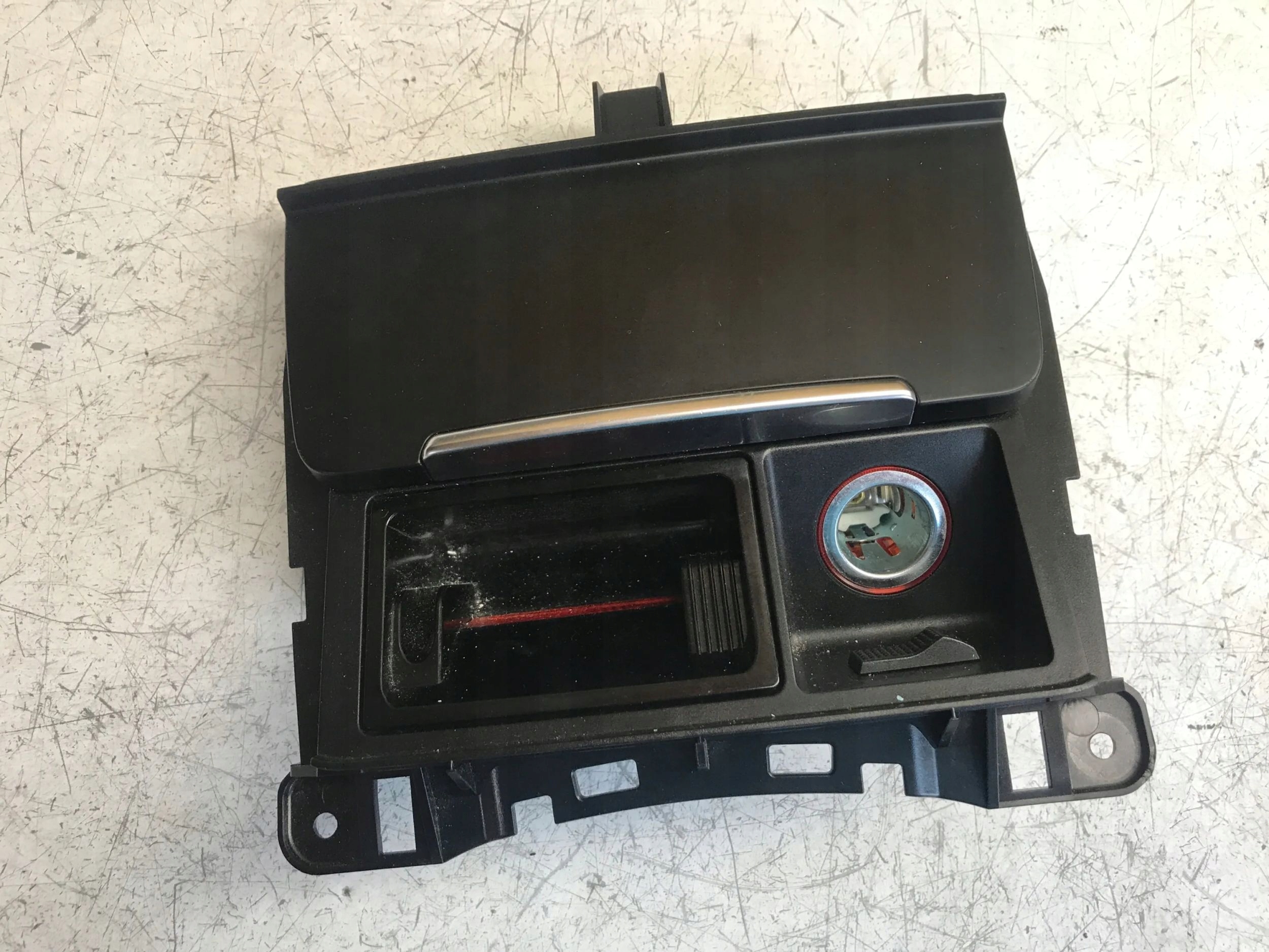 passenger compartment ashtray AUDI A4 B8 A5 8K0857951