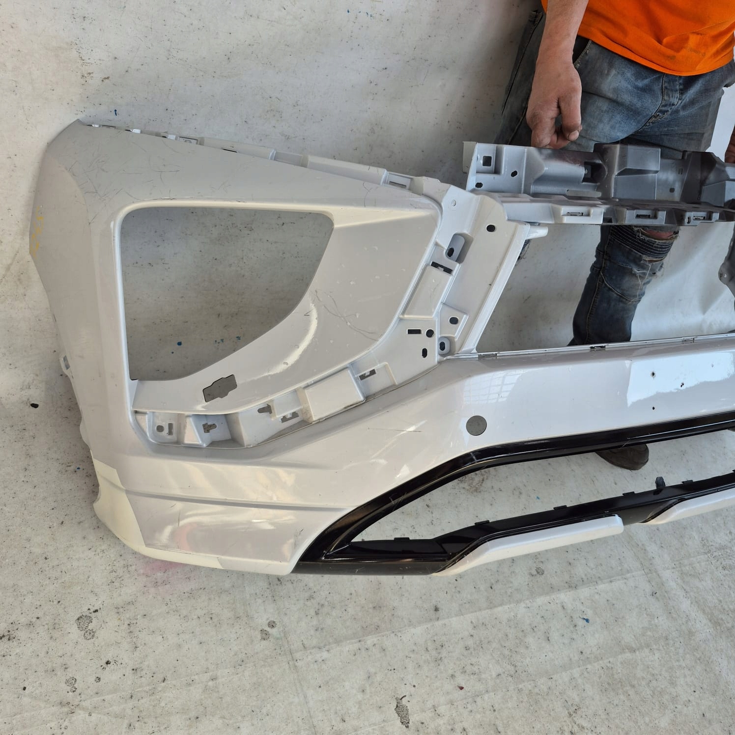 MITSUBISHI ECLIPSE CROSS LIFT 20-> bumper front front washer PDC